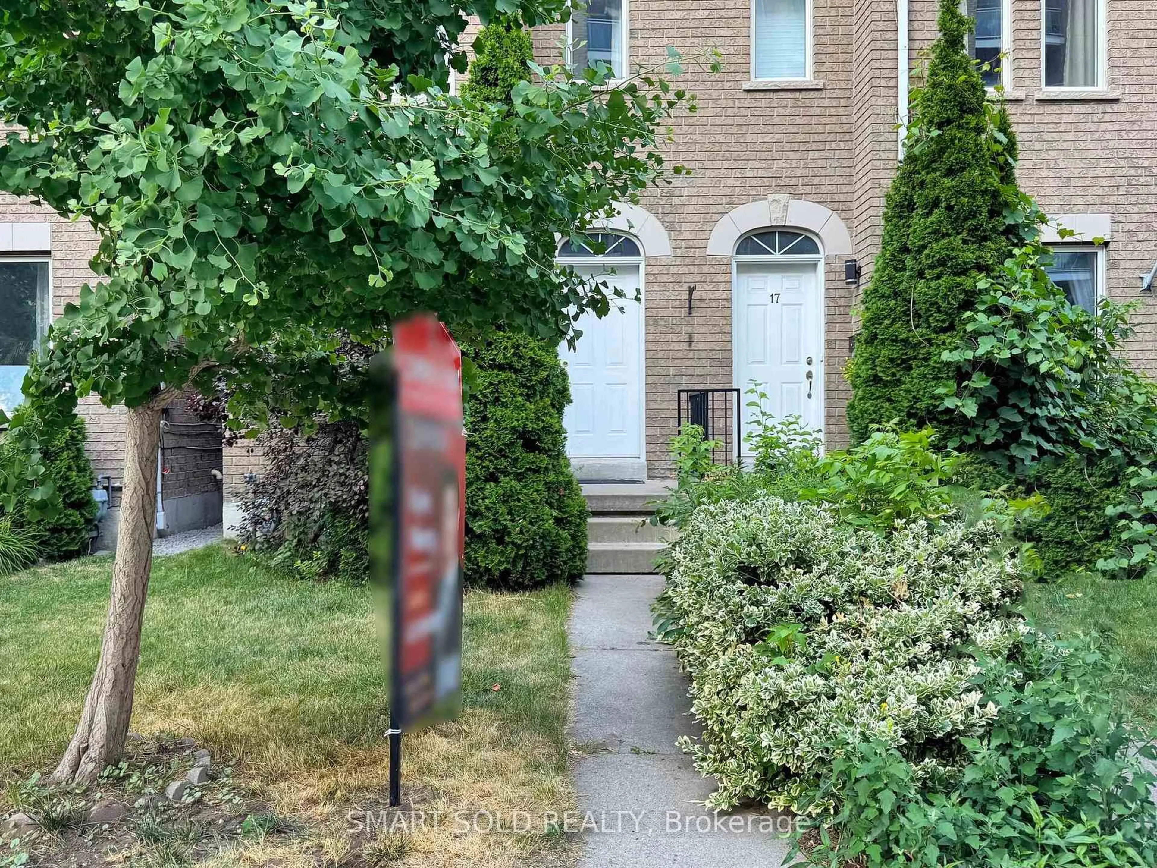 Unknown for 19 Trent Ave, Toronto Ontario M4C 5C6