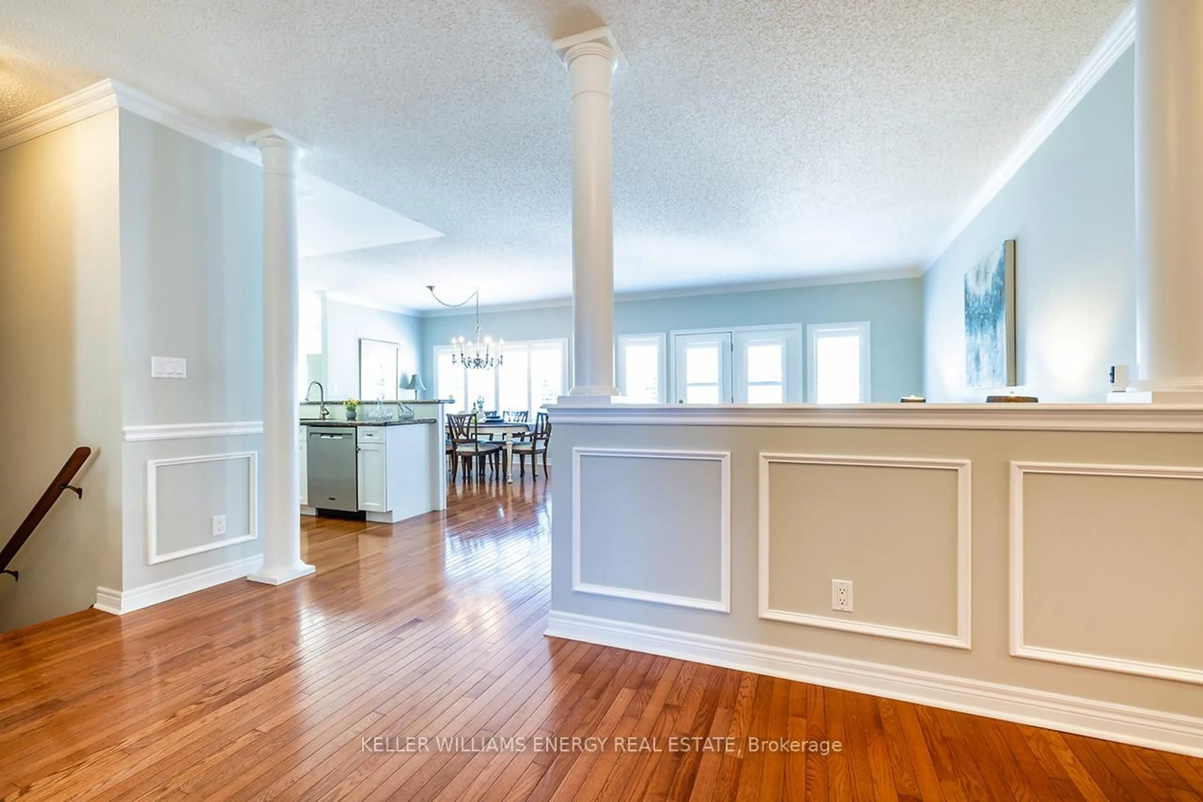 Unknown for 16 Kissingbridge Lane, Clarington Ontario L1B 0B2