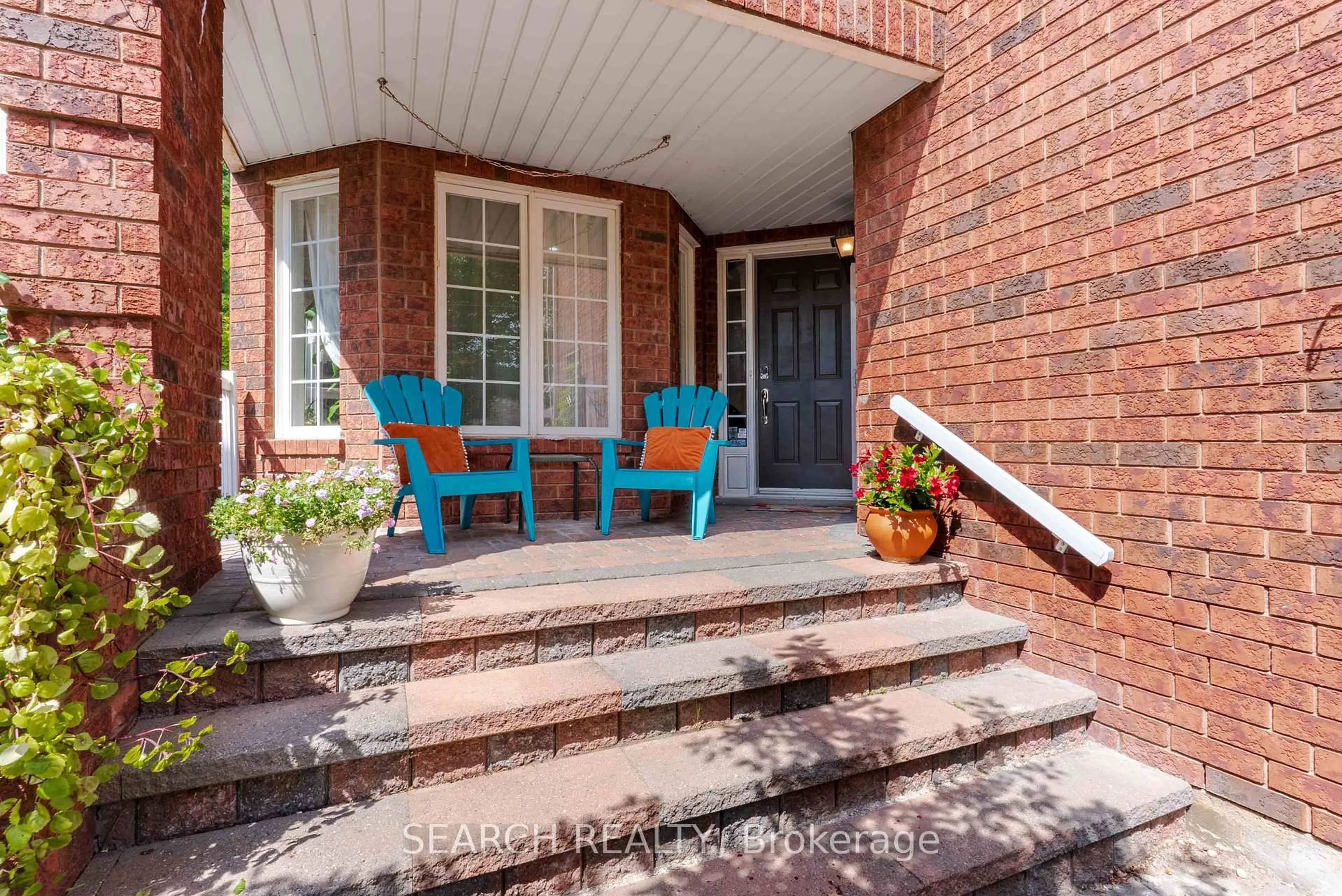 Unknown for 106 Tom Edwards Dr, Whitby Ontario L1R 2S5