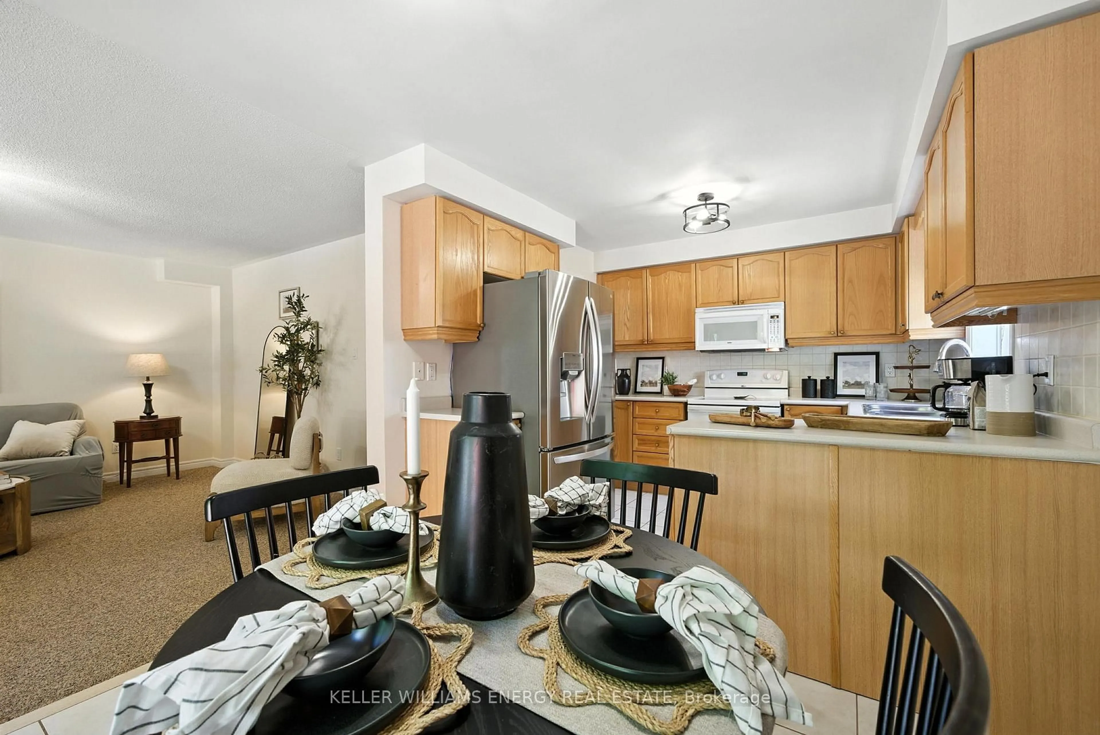 Unknown for 106 Willowbrook Dr, Whitby Ontario L1R 2S8