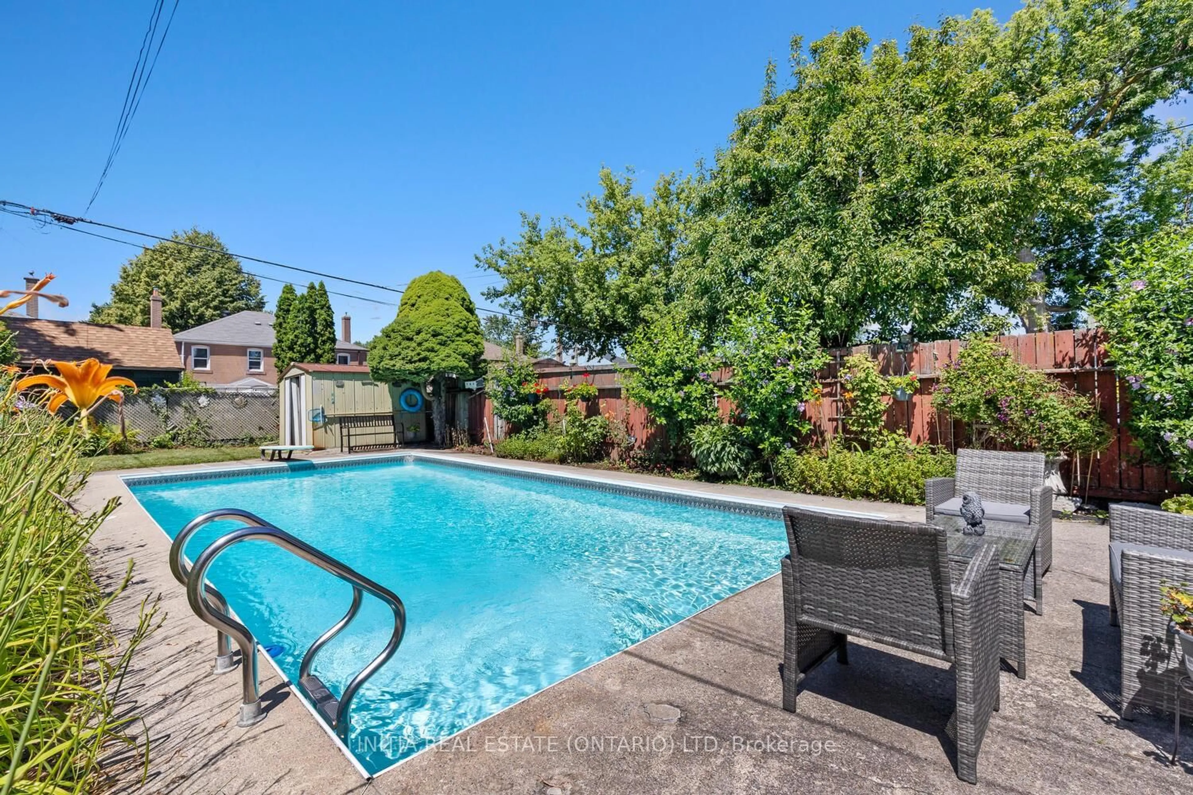 Pool for 38 North Edgely Ave, Toronto Ontario M1K 1T7