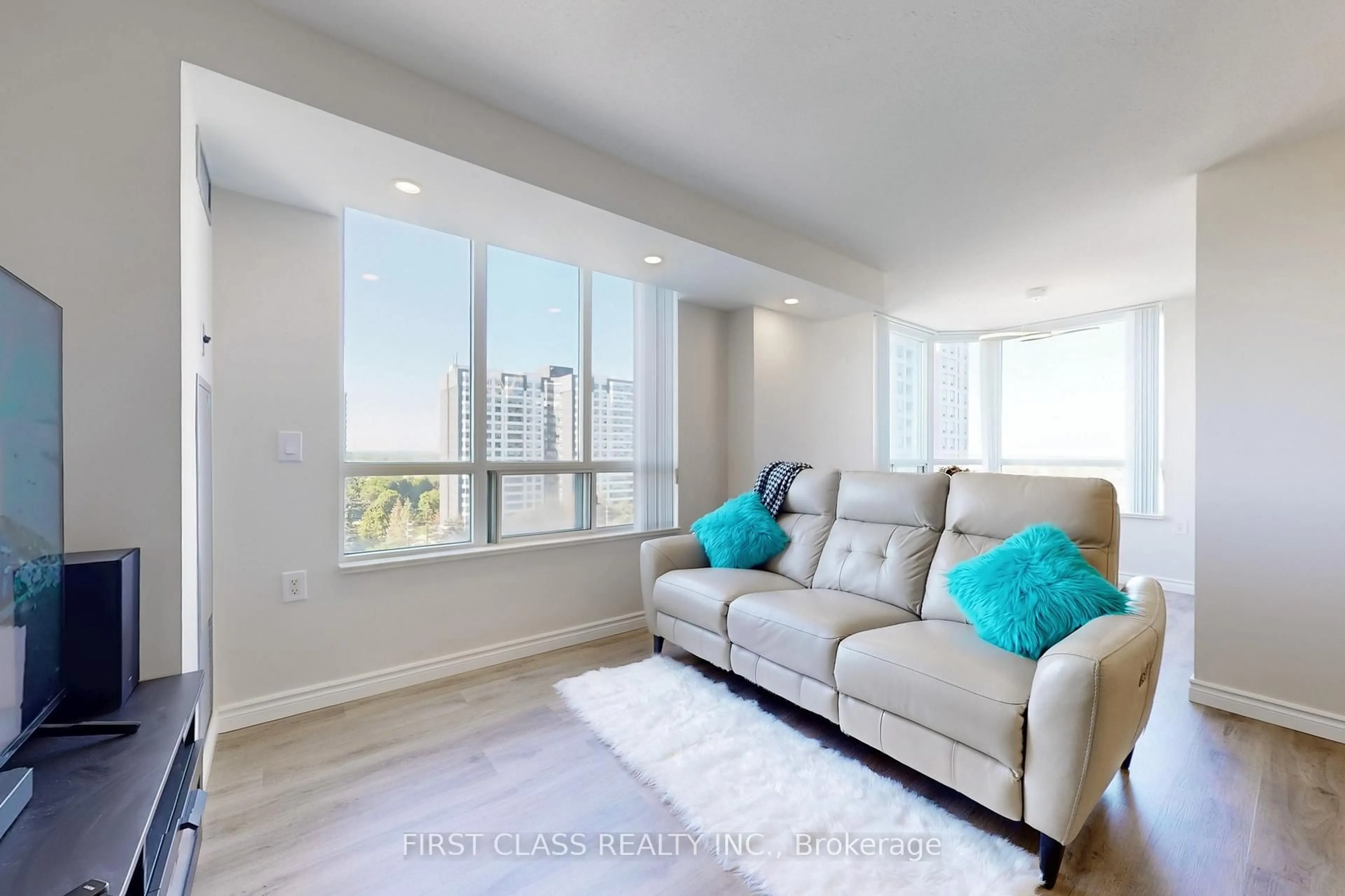 Living room with furniture, unknown for 2627 Mccowan Rd #1207, Toronto Ontario M1S 5T1