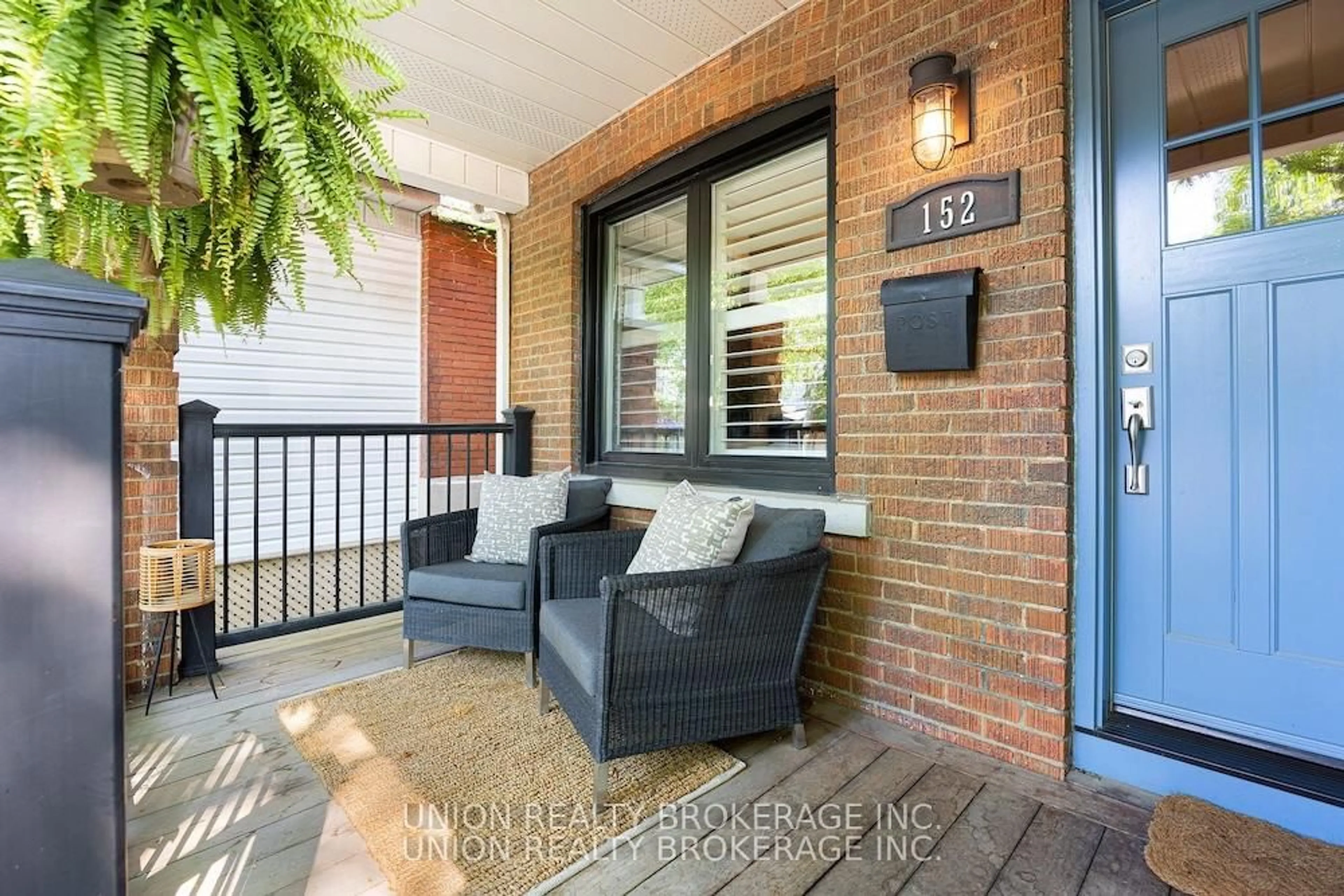 Unknown for 152 Milverton Blvd, Toronto Ontario M4J 1V3