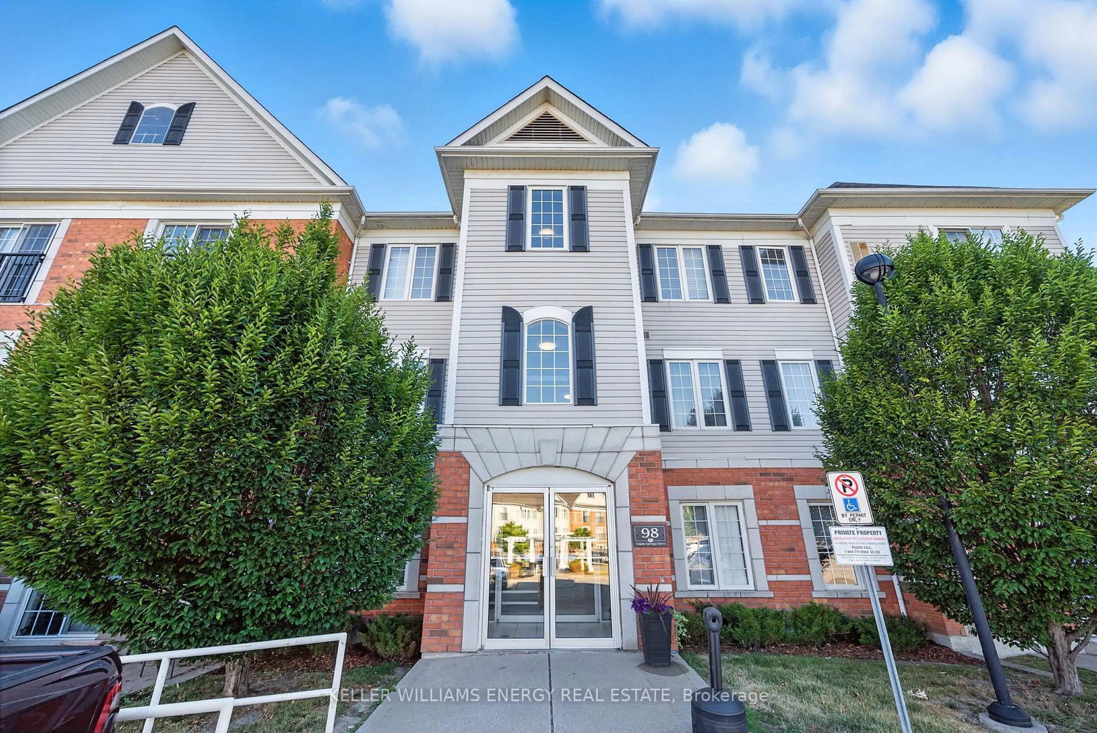 Unknown for 98 Aspen Spring Dr #110, Clarington Ontario L1C 5N5