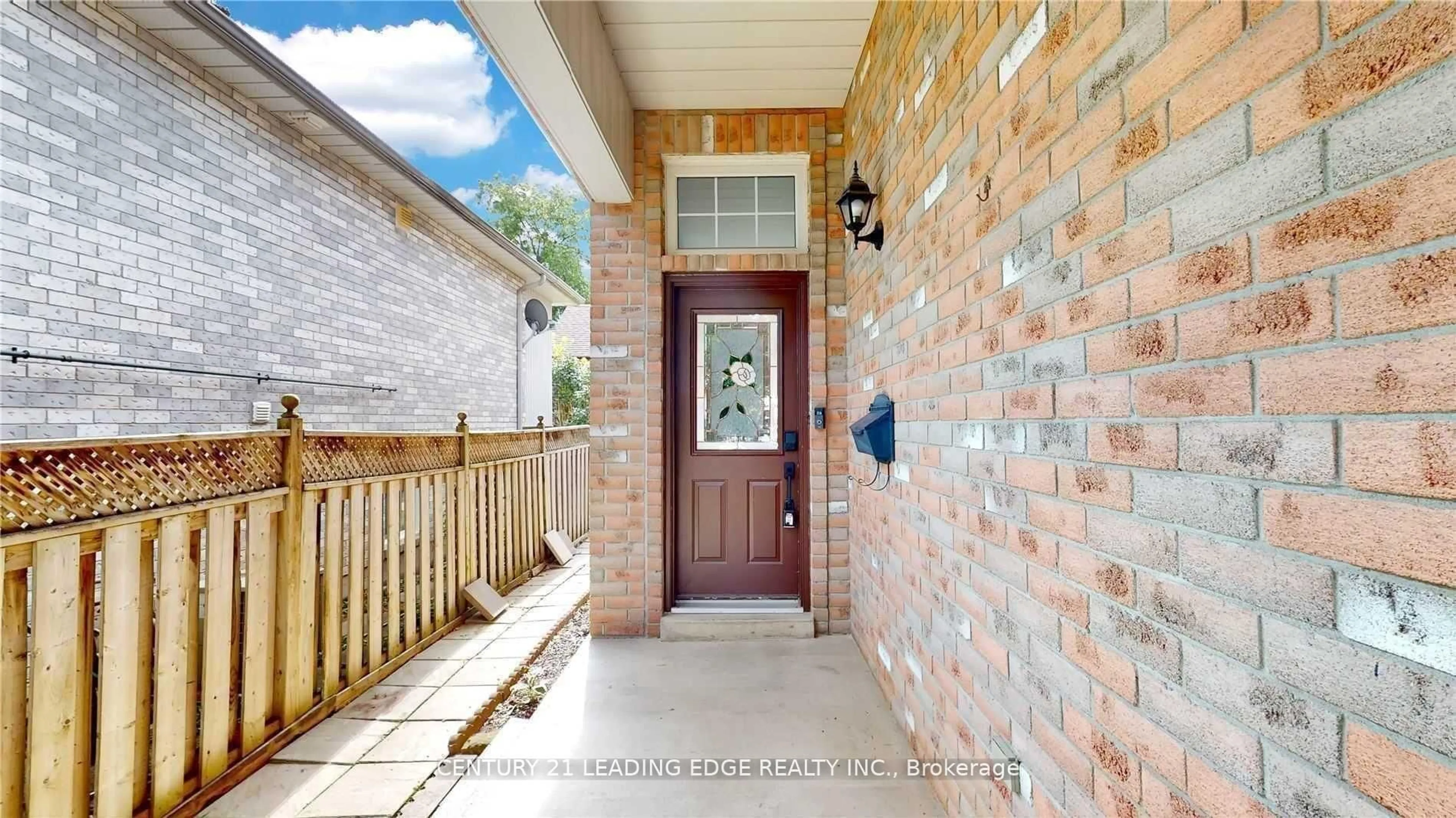 Home with brick exterior material, street for 507 Dunlop St, Whitby Ontario L1N 1V3
