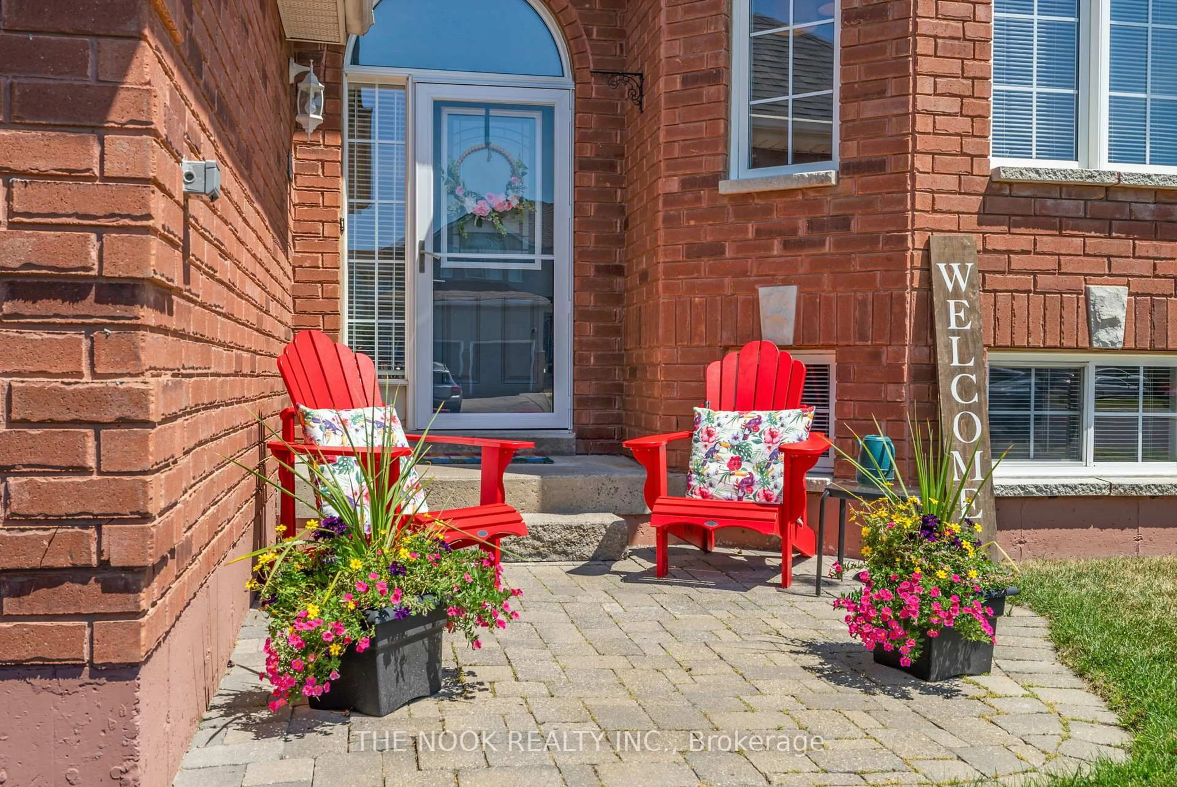 Patio, street for 1 William Jose Crt, Clarington Ontario L1B 1N7