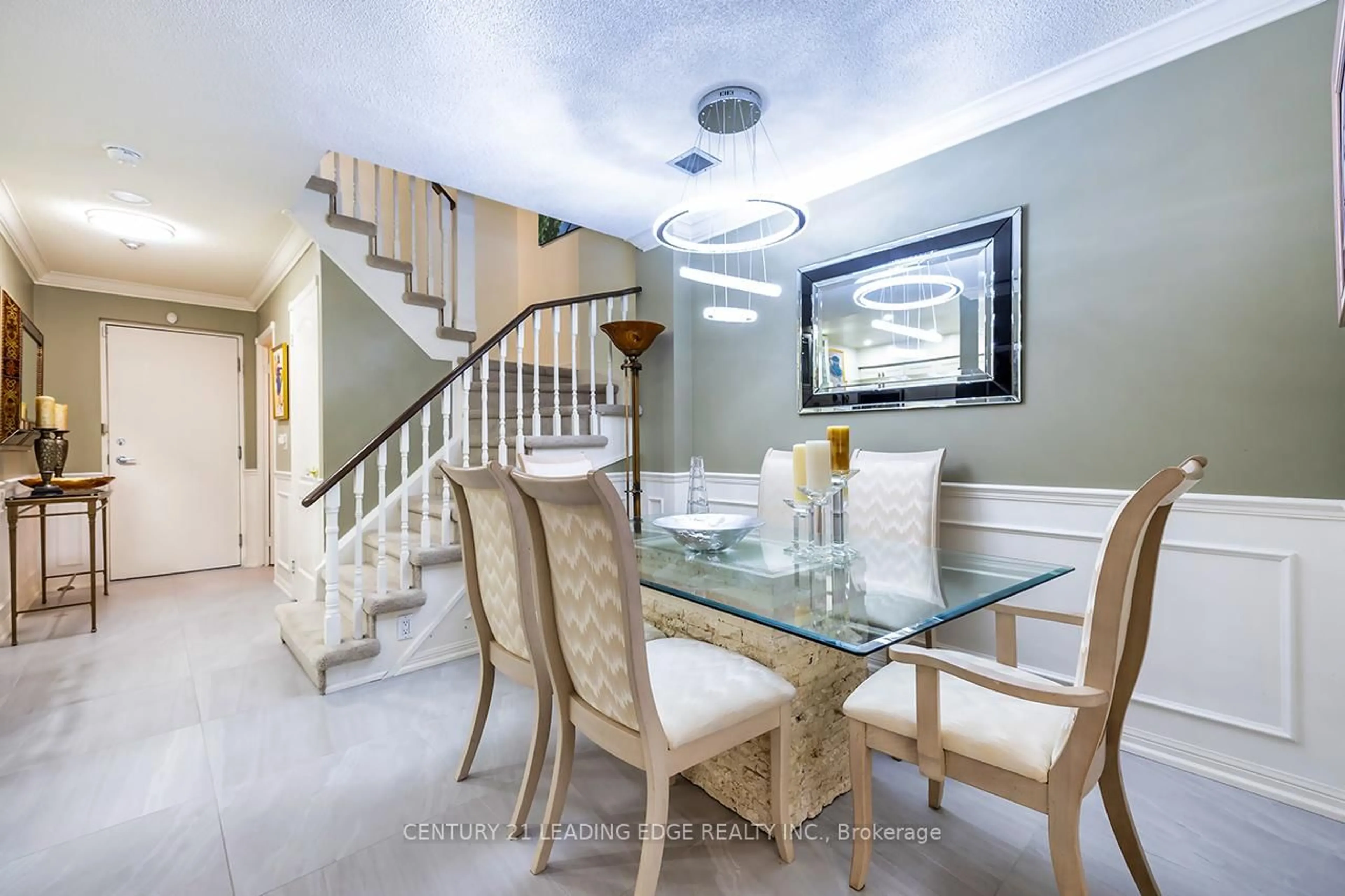 Dining room, ceramic/tile floor for 1400 The Esplanade Dr #621, Pickering Ontario L1V 6V2