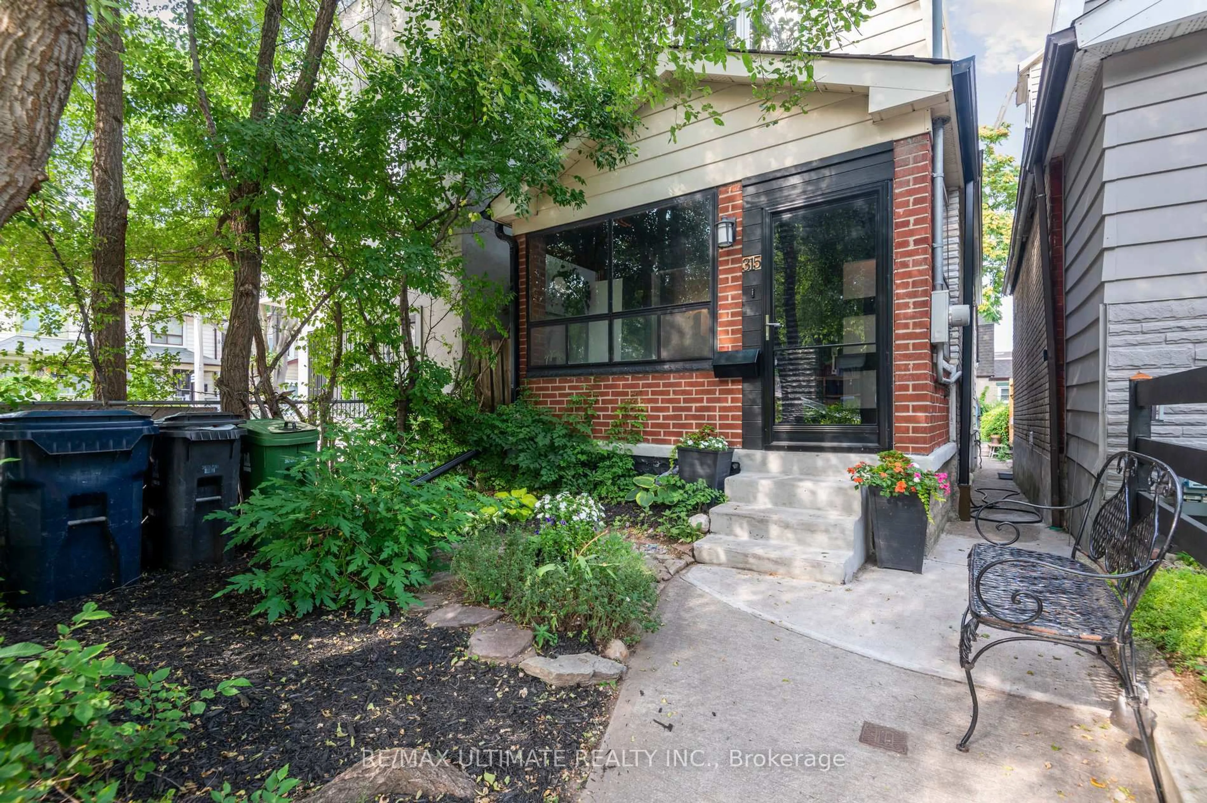 Unknown for 315 Cedarvale Ave, Toronto Ontario M4C 4K3