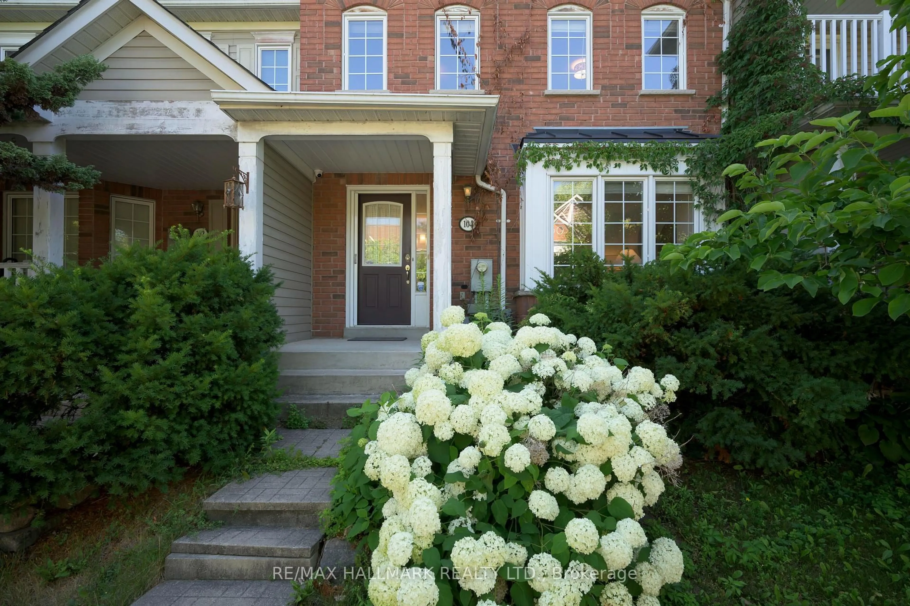 Unknown for 104 Warwick Ave, Ajax Ontario L1Z 1L5