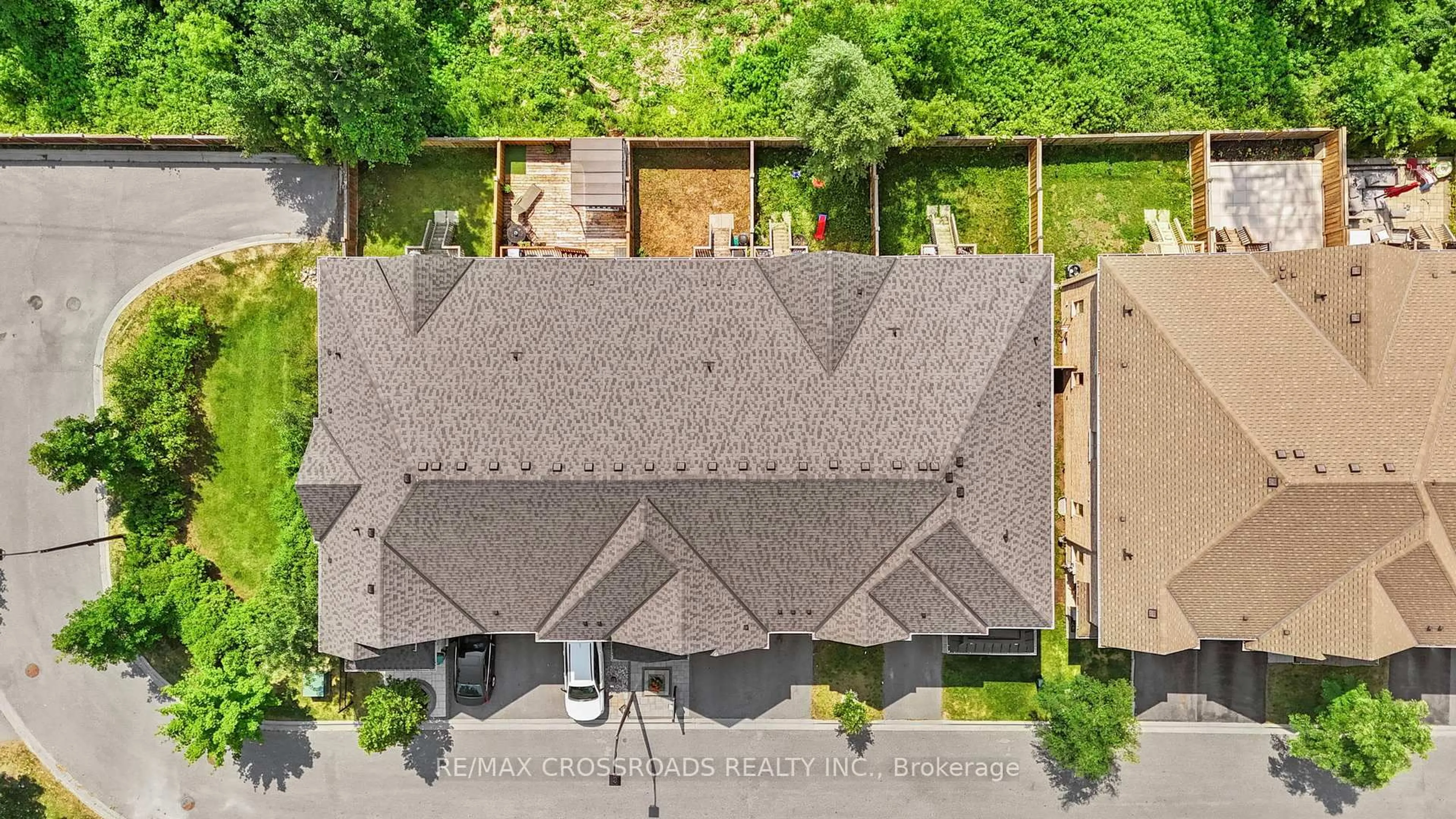 A pic from outside/outdoor area/front of a property/back of a property/a pic from drone, unknown for 1965 Altona Rd #29, Pickering Ontario L1V 0E5