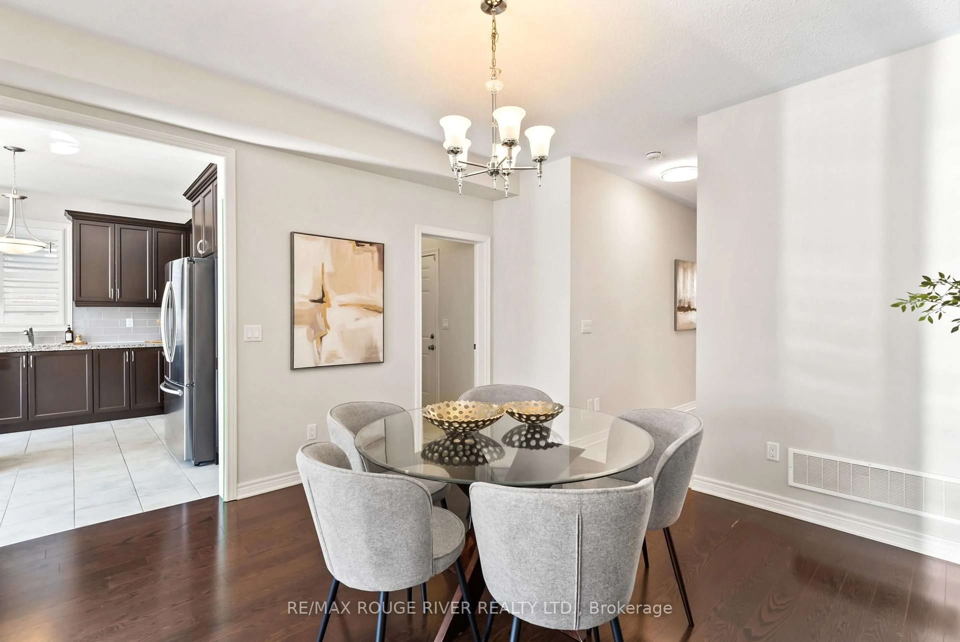 Dining room, unknown for 36 Charterhouse Dr, Whitby Ontario L1R 3R8