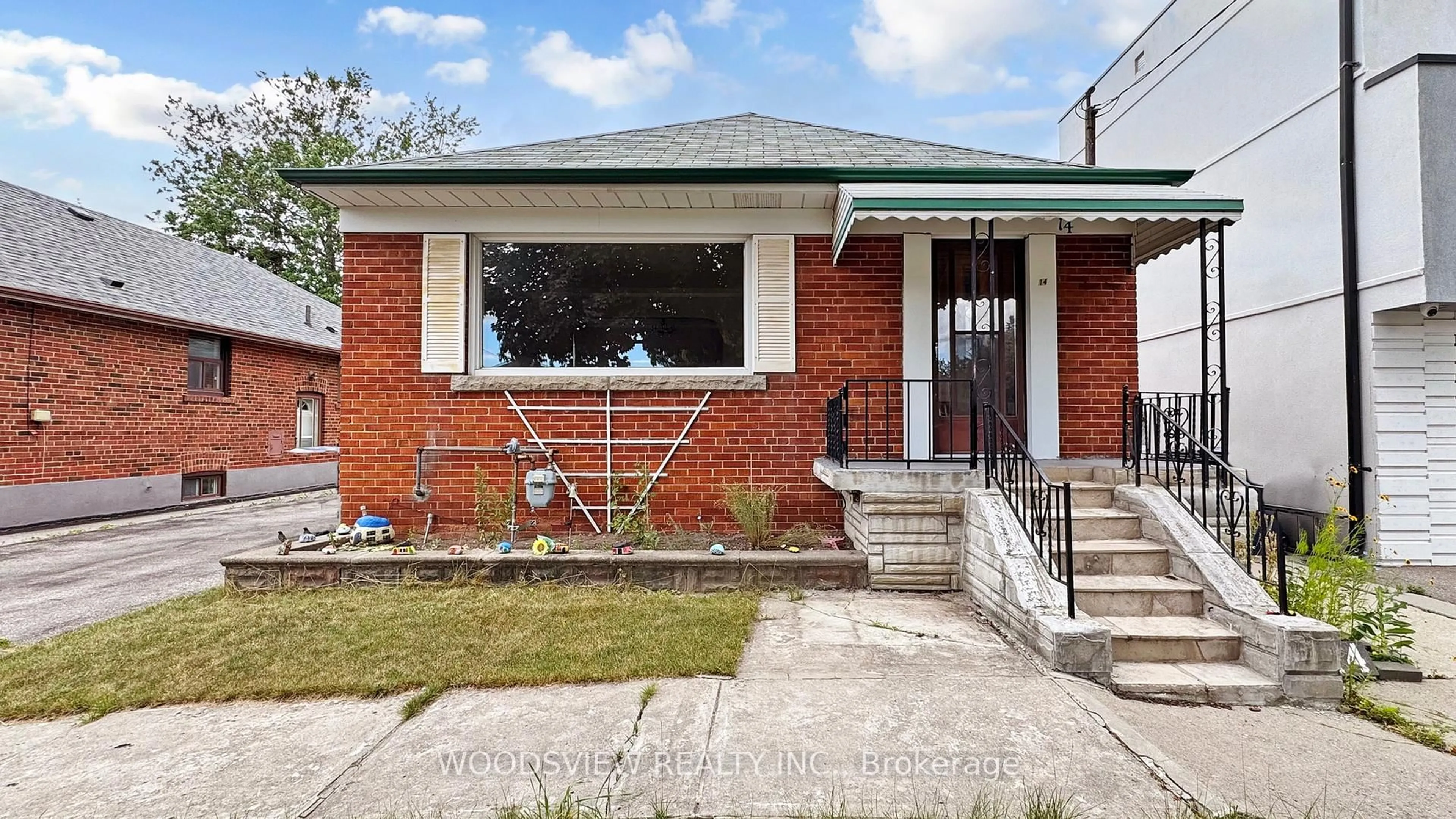 Home with brick exterior material, street for 14 Shandara Cres, Toronto Ontario M1R 1E9