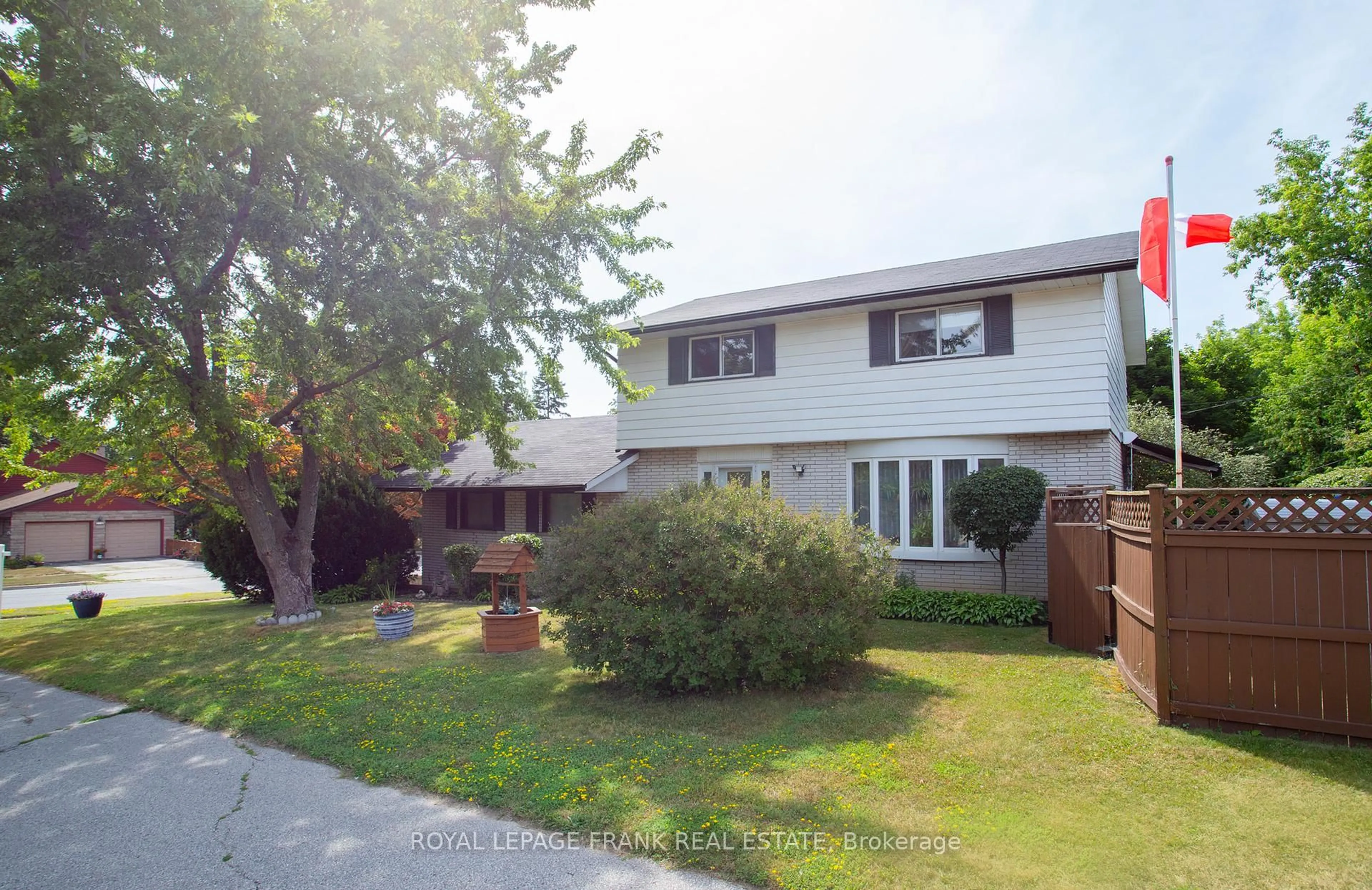 A pic from outside/outdoor area/front of a property/back of a property/a pic from drone, street for 1 Roosevelt Ave, Ajax Ontario L1S 2L1