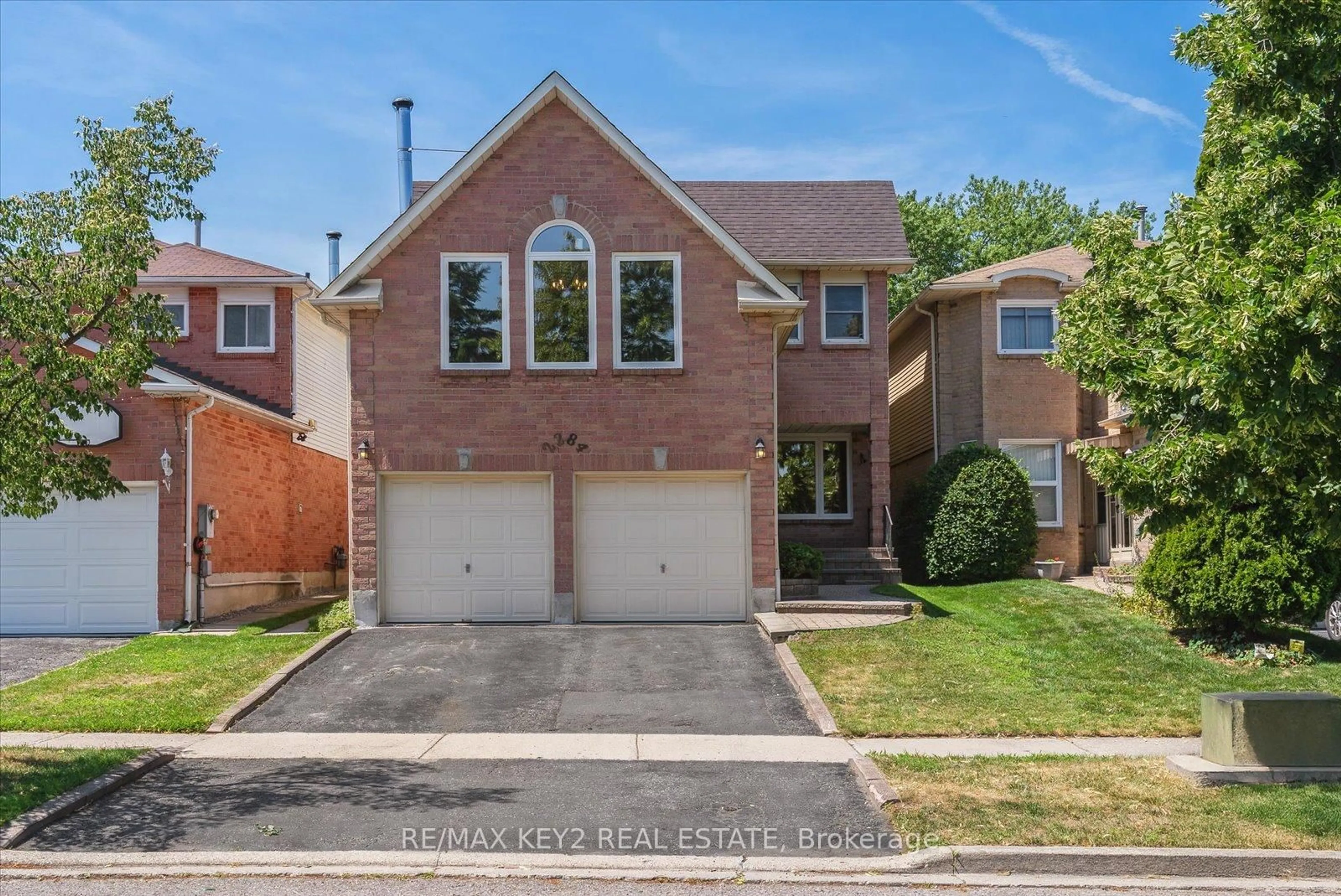 Home with brick exterior material, street for 2284 Chapman Crt, Pickering Ontario L1X 2E8