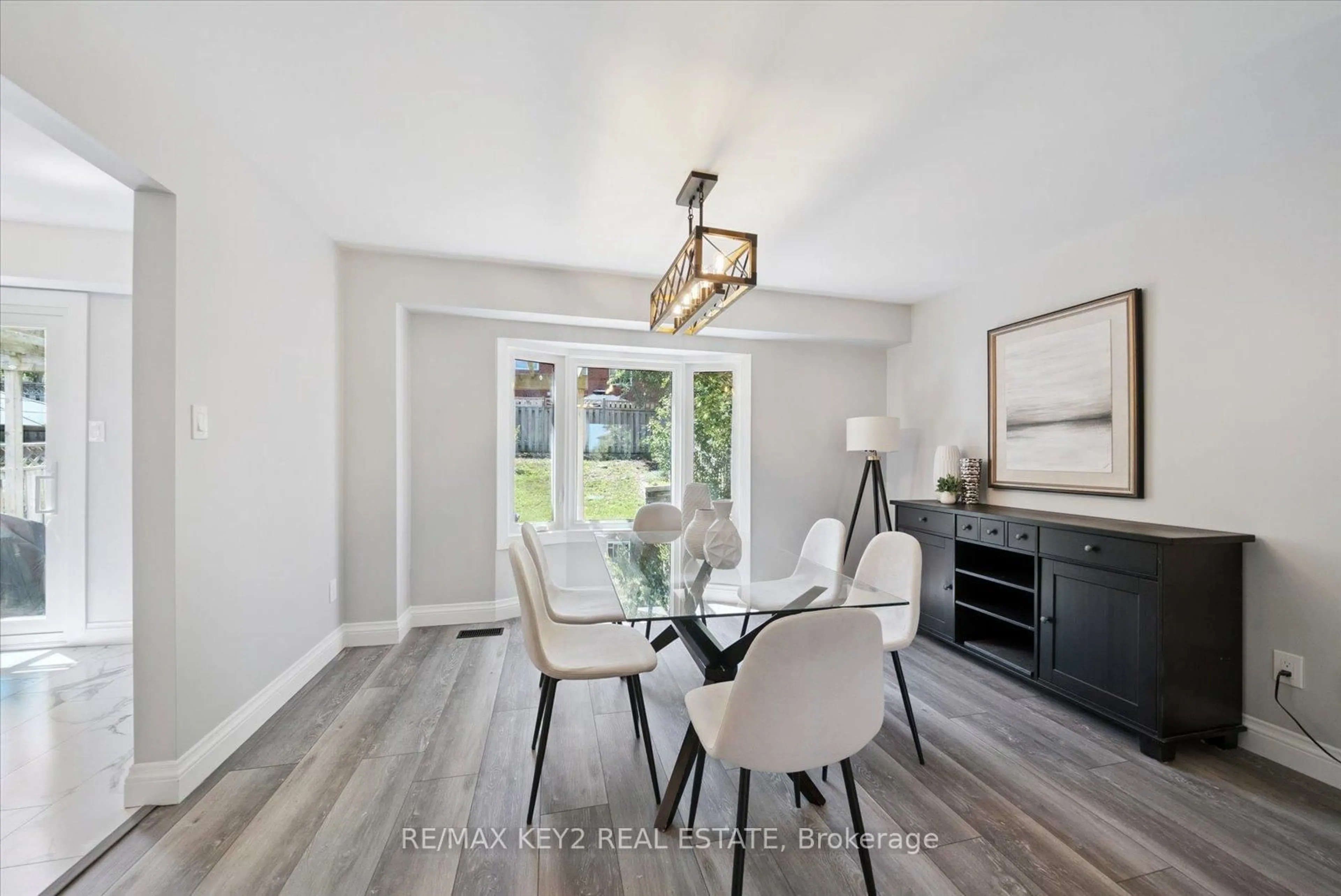 Dining room, unknown for 2284 Chapman Crt, Pickering Ontario L1X 2E8