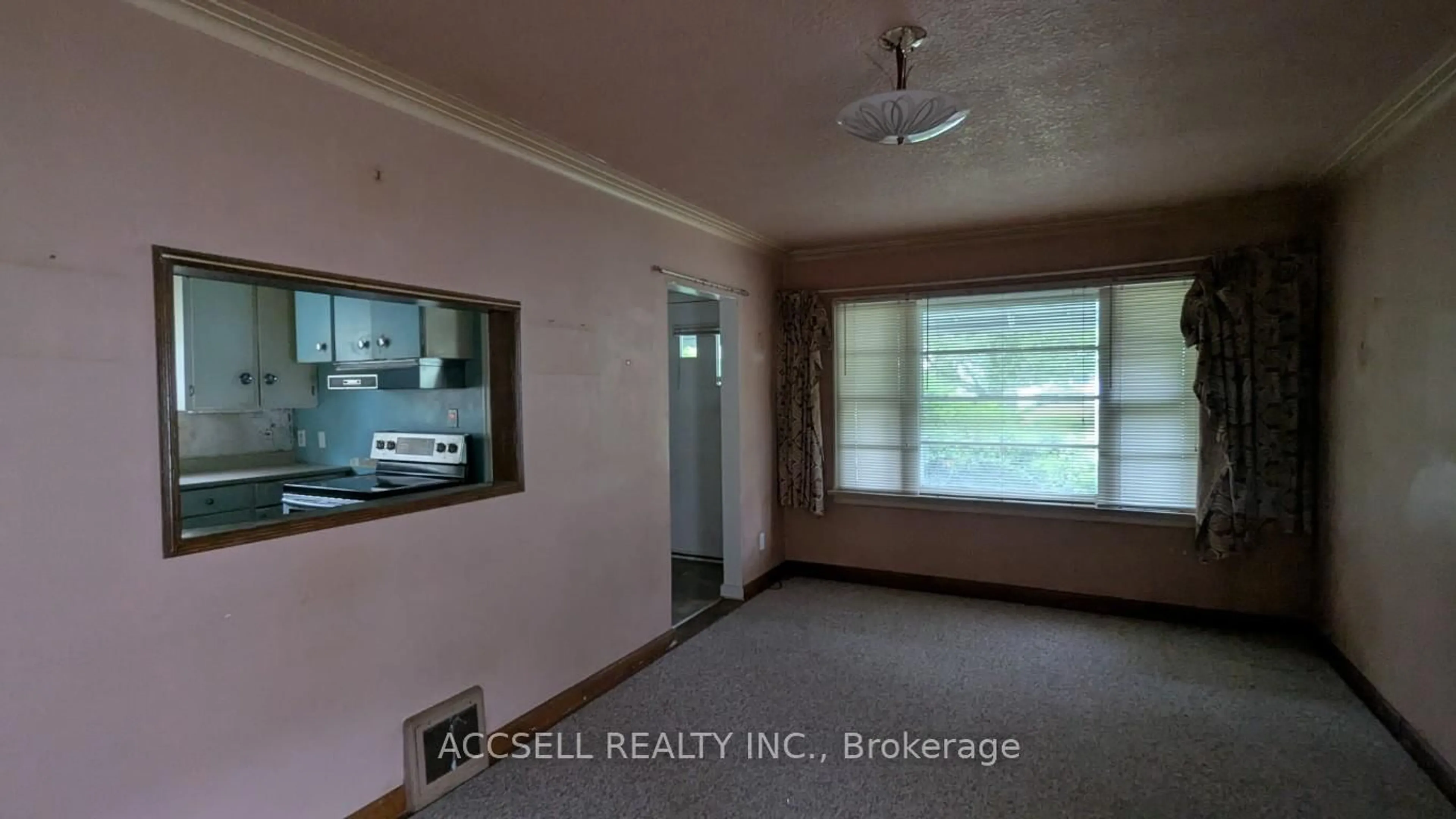 A pic of a room for 10 Bexhill Ave, Toronto Ontario M1L 3B4