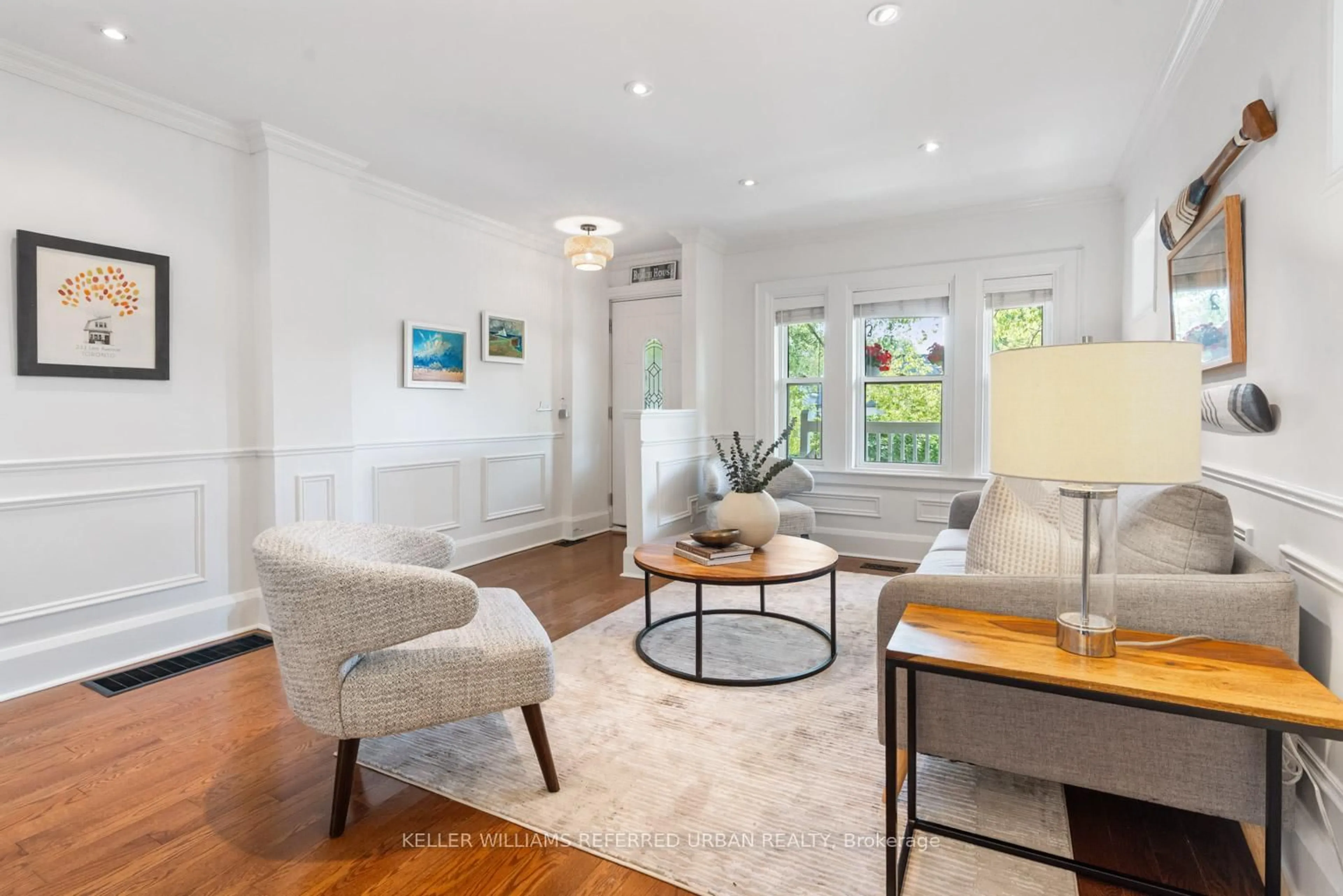 Living room with furniture, unknown for 231 Lee Ave, Toronto Ontario M4E 2P4