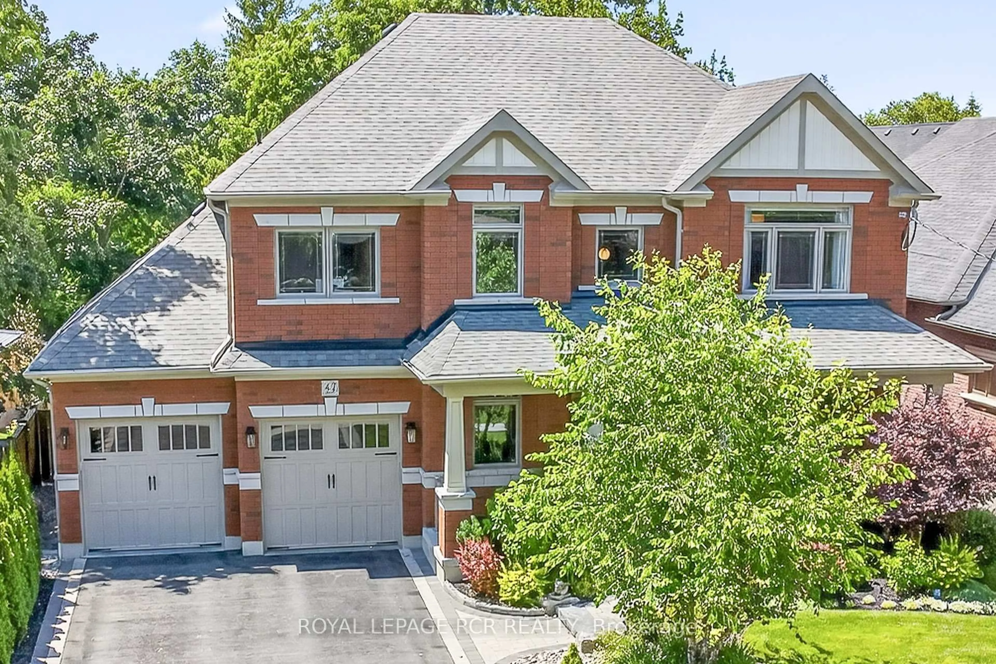 Home with brick exterior material, street for 42 Queen St, Whitby Ontario L1M 1C4