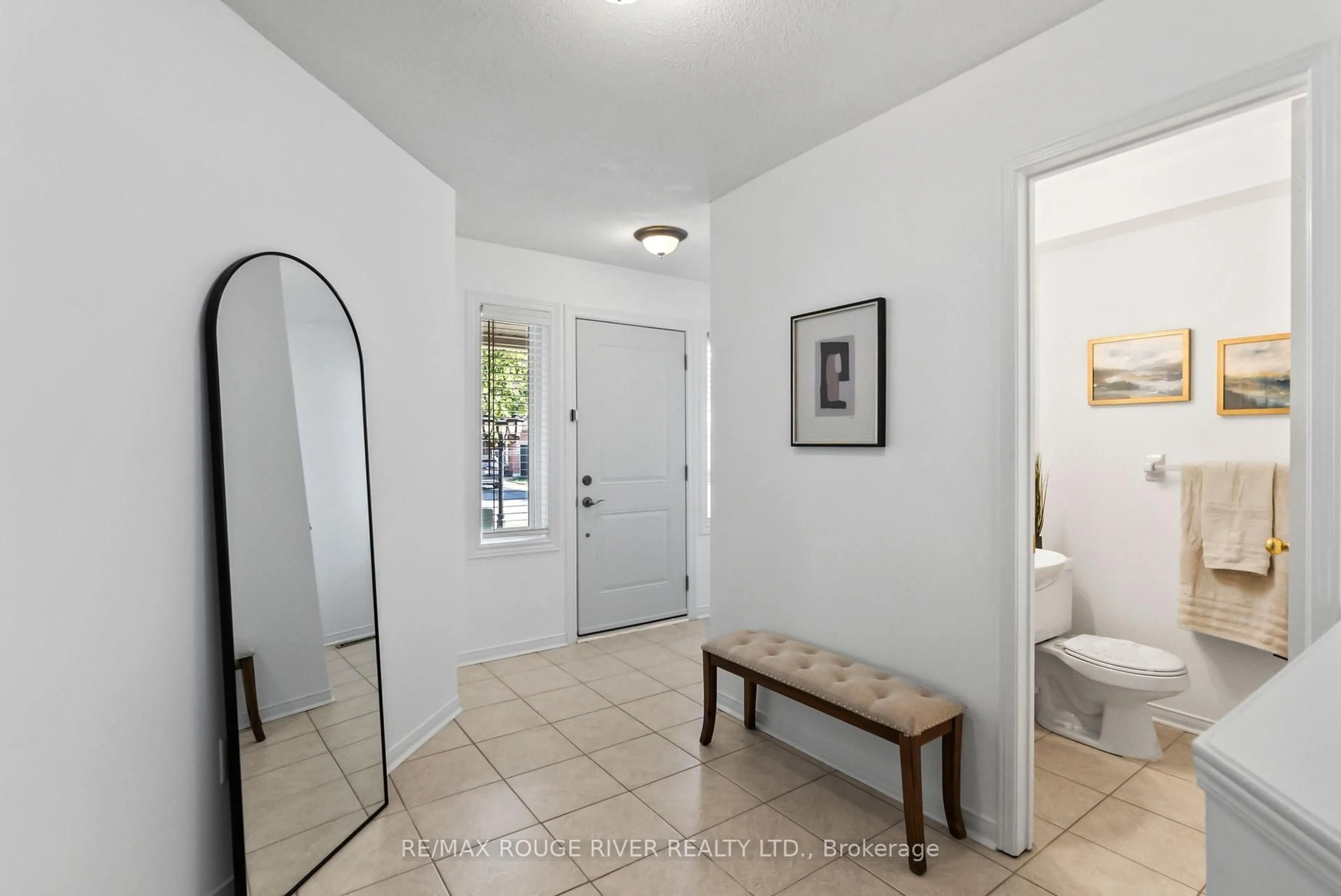 Indoor entryway for 155 Bourbon Pl, Whitby Ontario L1R 3C6