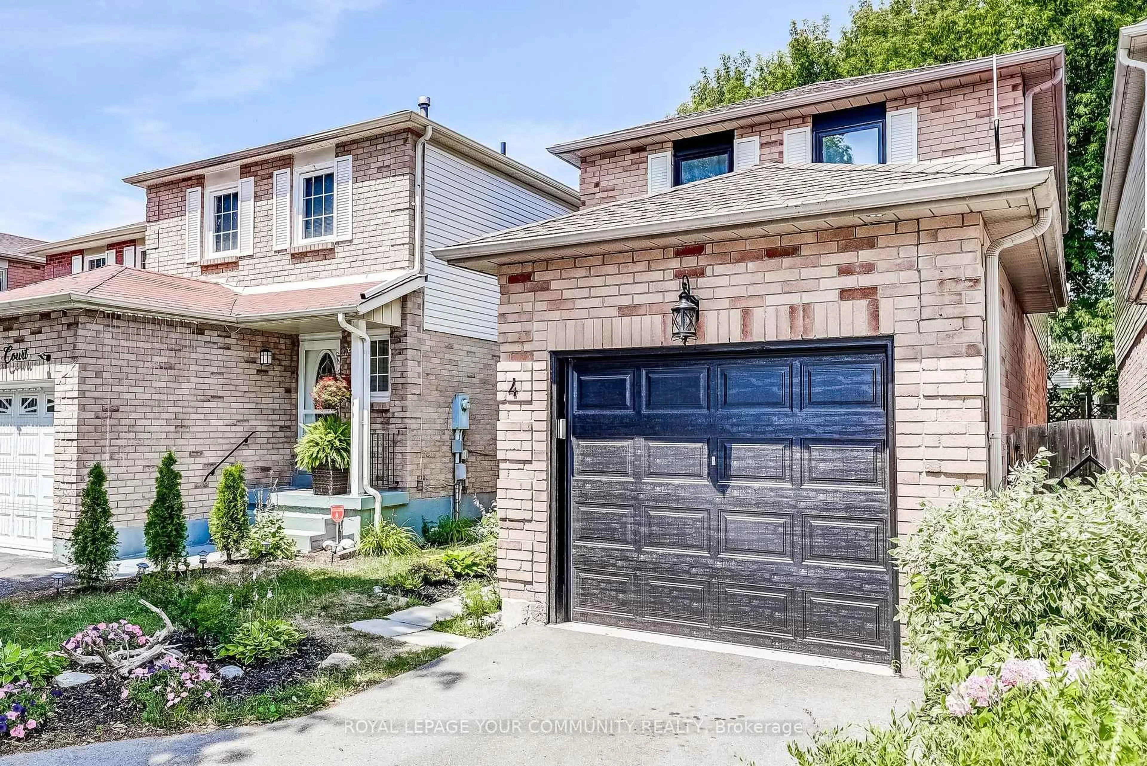 Home with brick exterior material, street for 4 Drew Crt, Whitby Ontario L1N 8X7