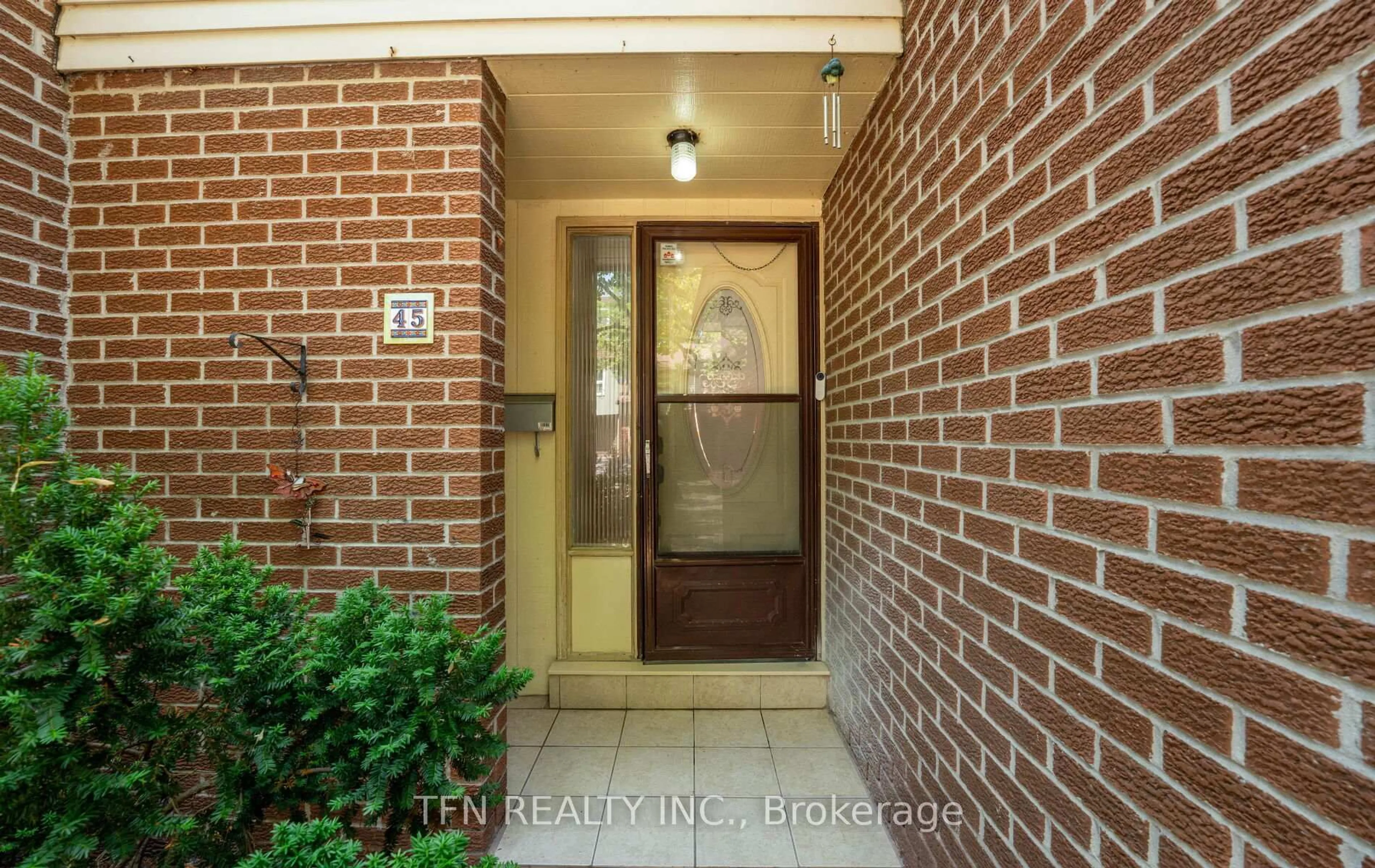 Indoor entryway for 4662 Kingston Rd #45, Toronto Ontario M1E 4Y7