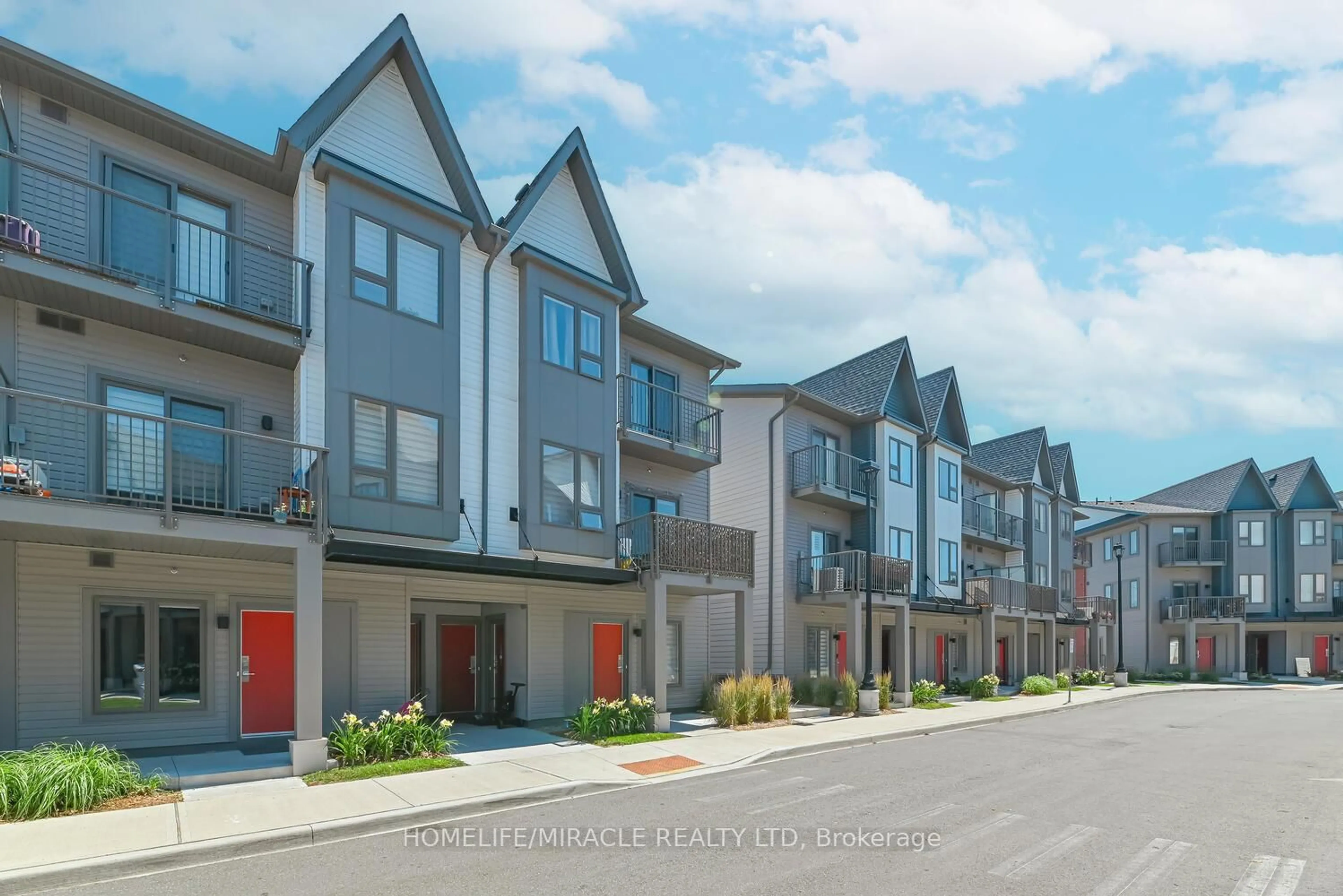Unknown for 2635 William Jackson Dr #723, Pickering Ontario L1P 2V8