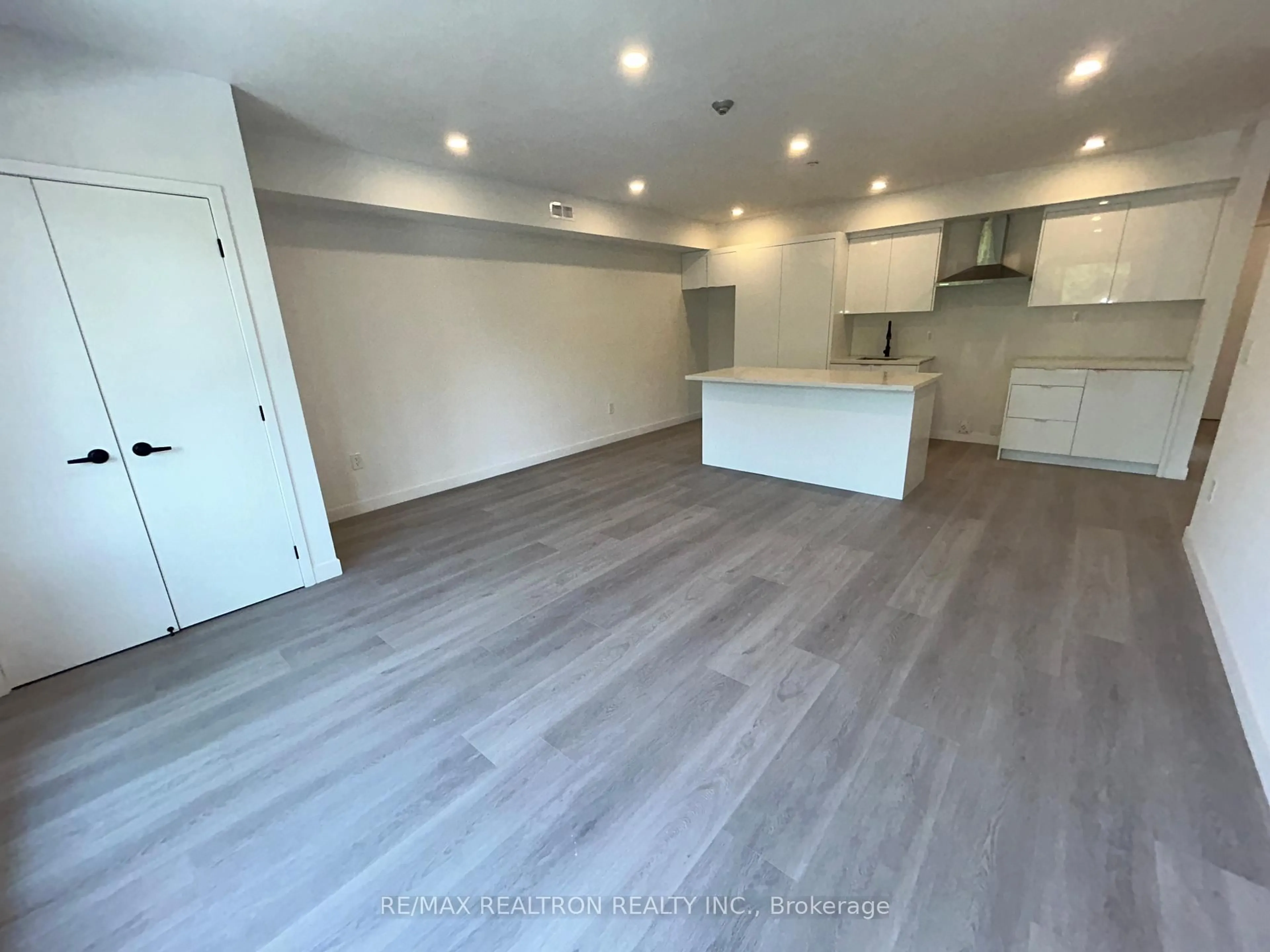 A pic of a room for 61 Orchard Park Dr #303, Toronto Ontario M1E 0C8