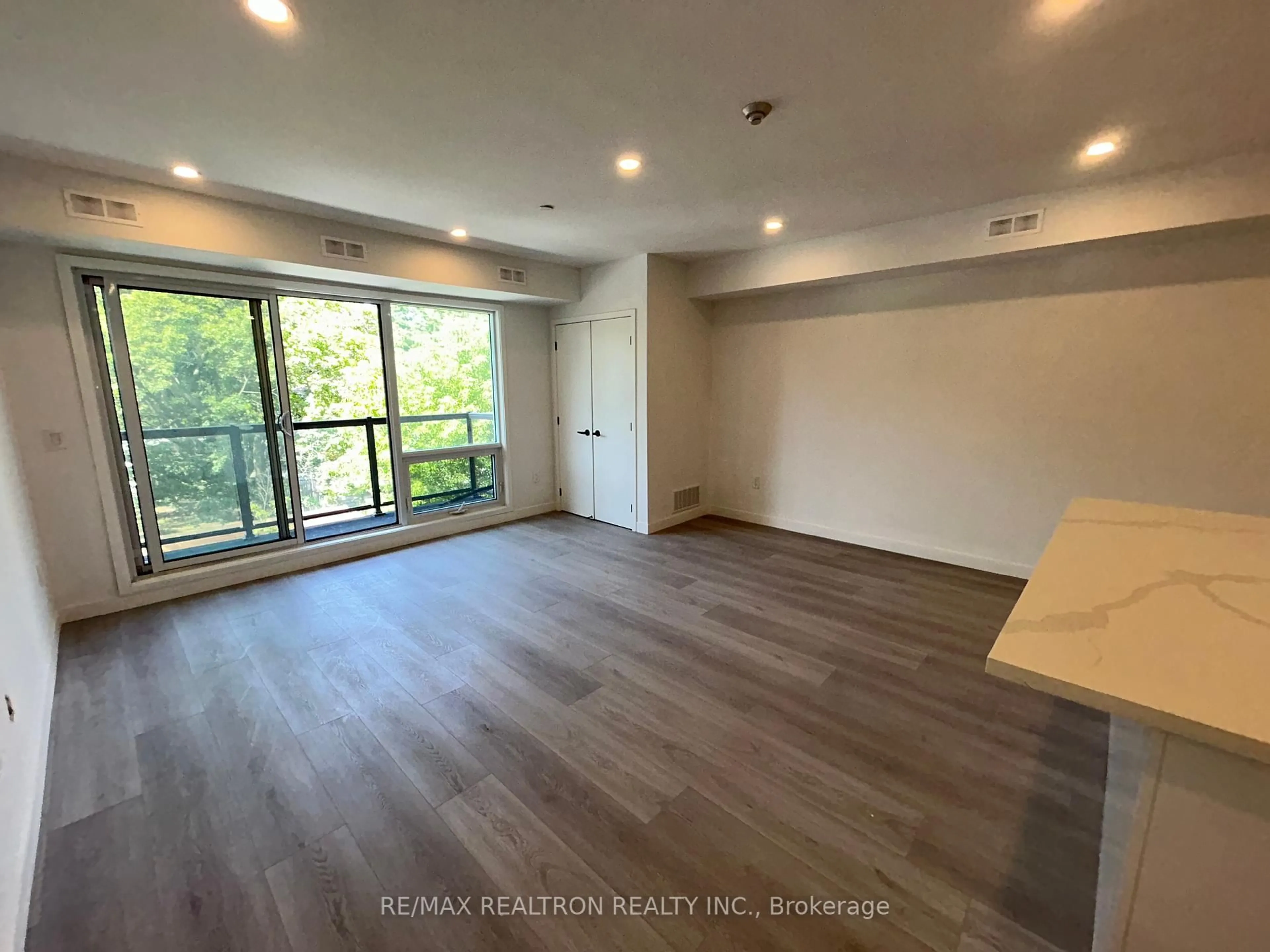 A pic of a room for 61 Orchard Park Dr #303, Toronto Ontario M1E 0C8