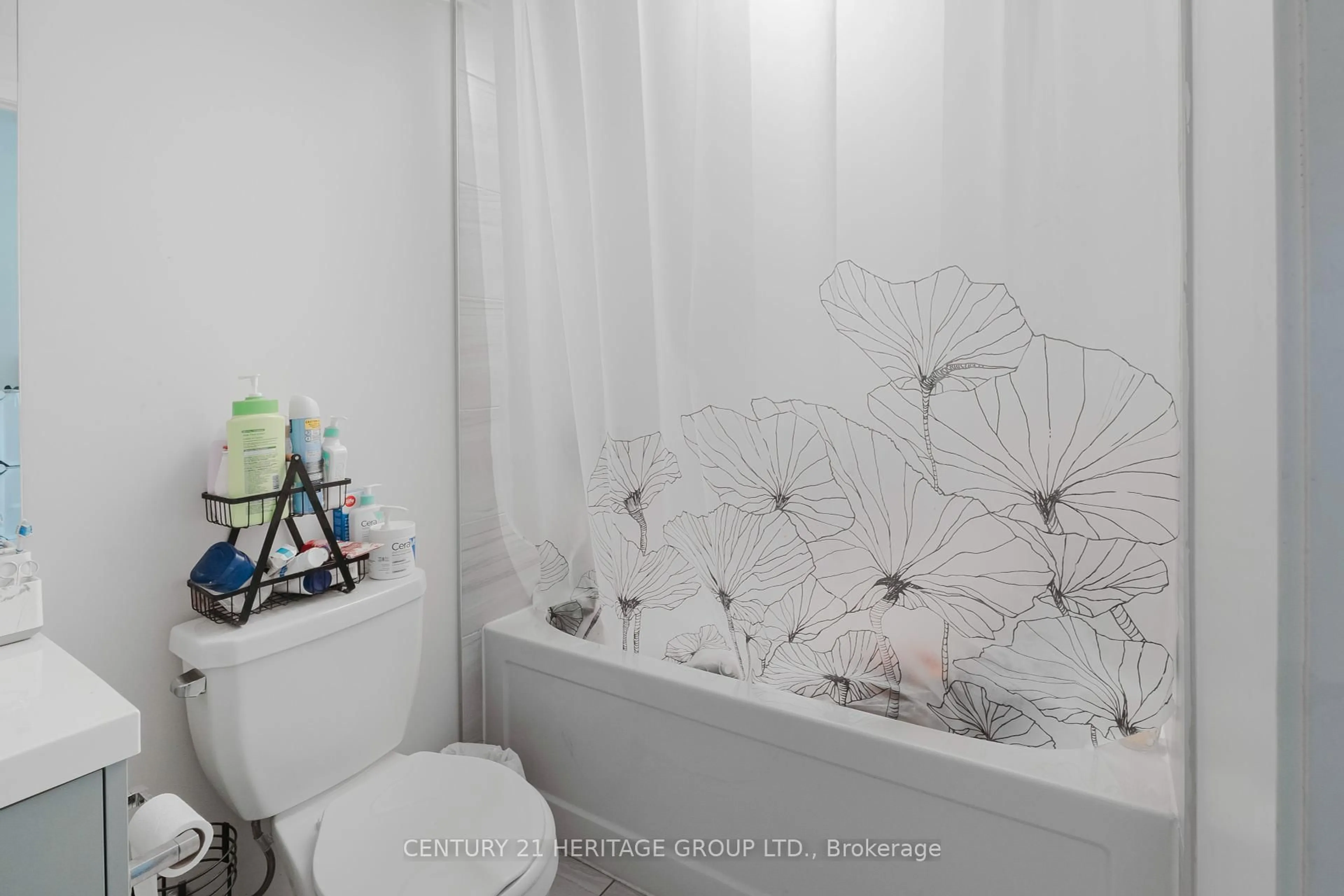 Standard bathroom, unknown for 90 GLEN EVEREST Rd #912, Toronto Ontario M1N 0C3