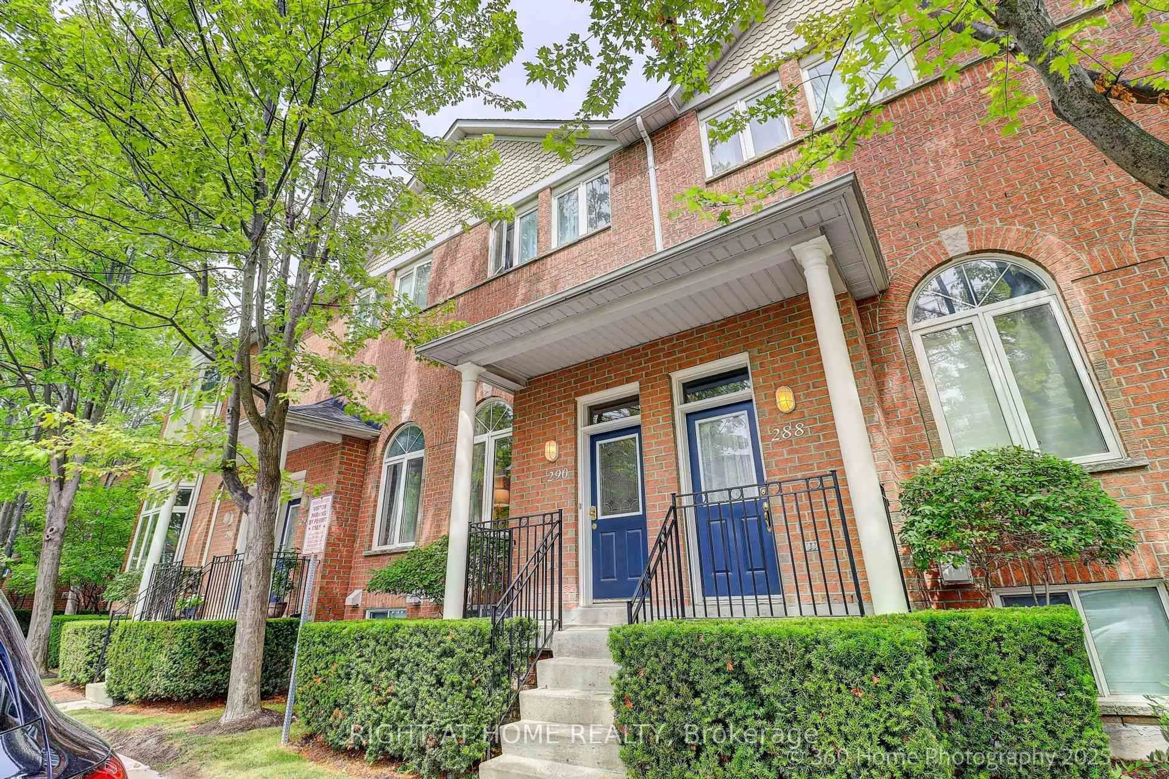Home with brick exterior material, street for 83 Mondeo Dr #290, Toronto Ontario M1P 5B6