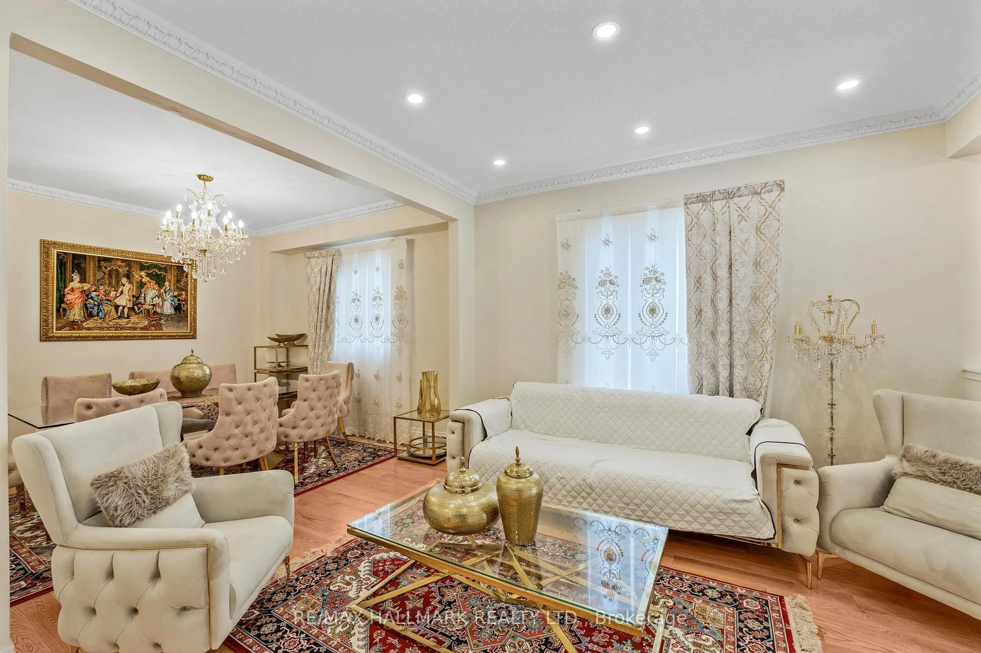 Living room with furniture, carpet floor for 178 Stonemanor Ave, Whitby Ontario L1R 2Z1