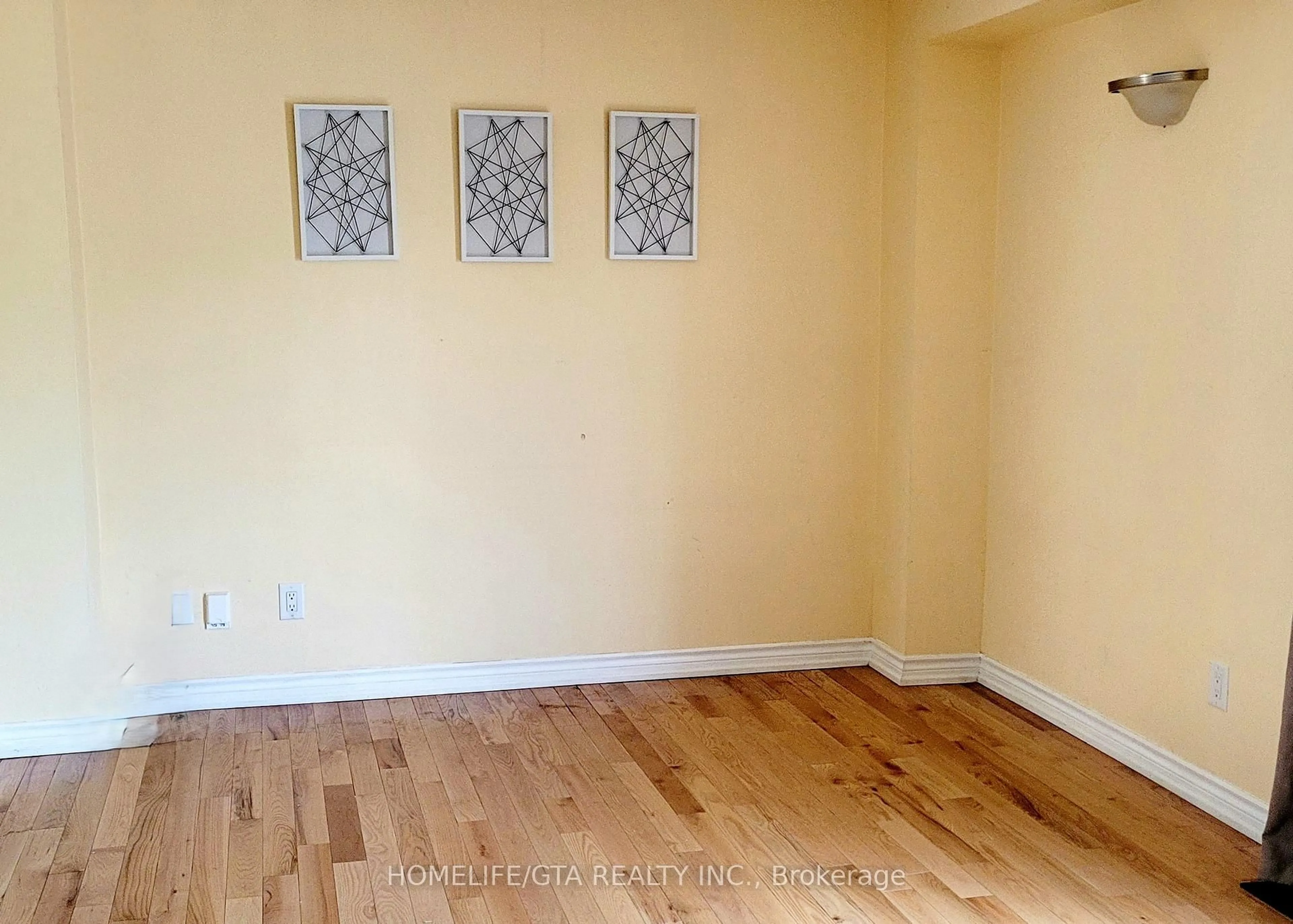 A pic of a room for 16 Troutbeck Ave, Toronto Ontario M1B 4K5