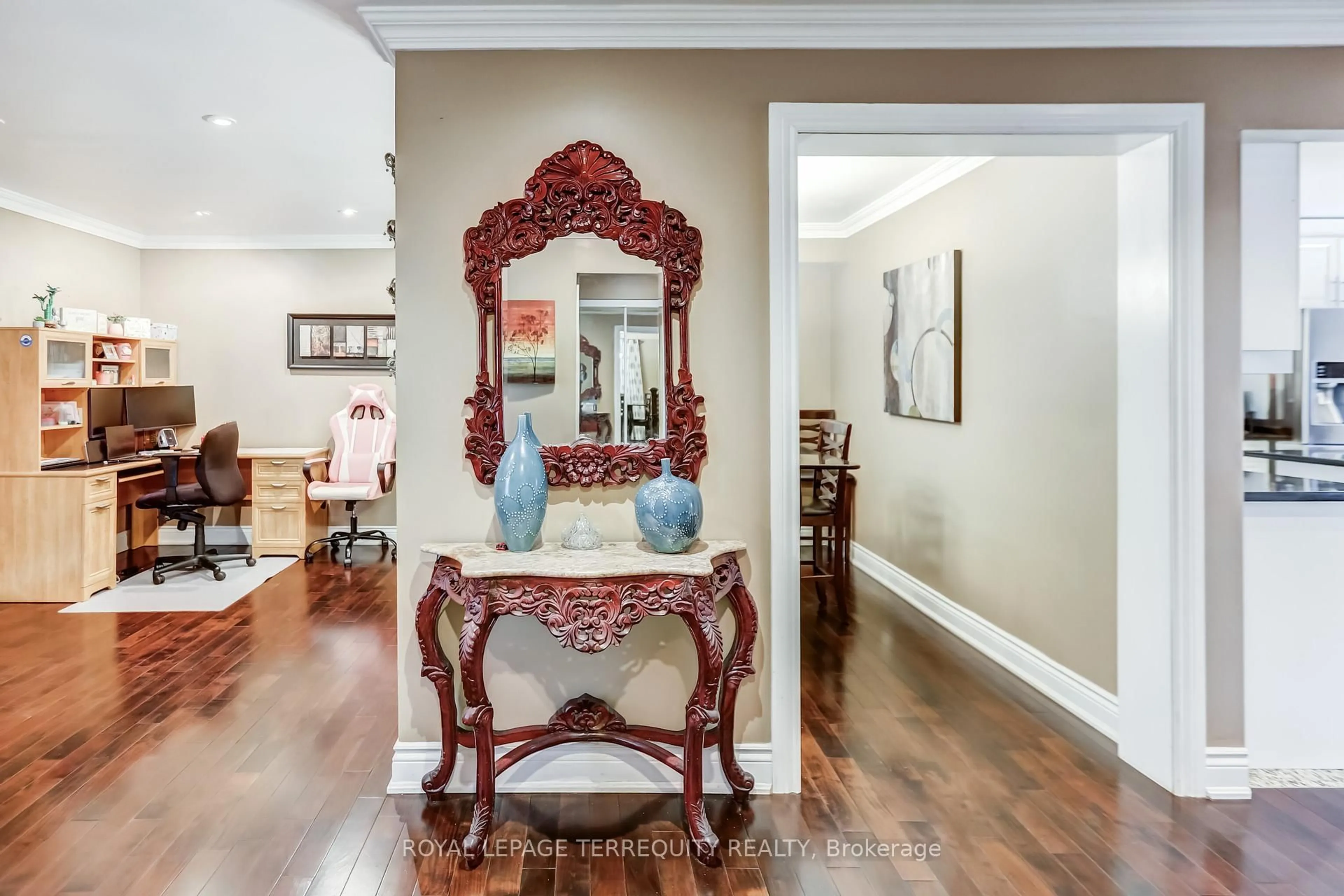 Indoor entryway for 30 Wicks Dr, Ajax Ontario L1Z 1C3