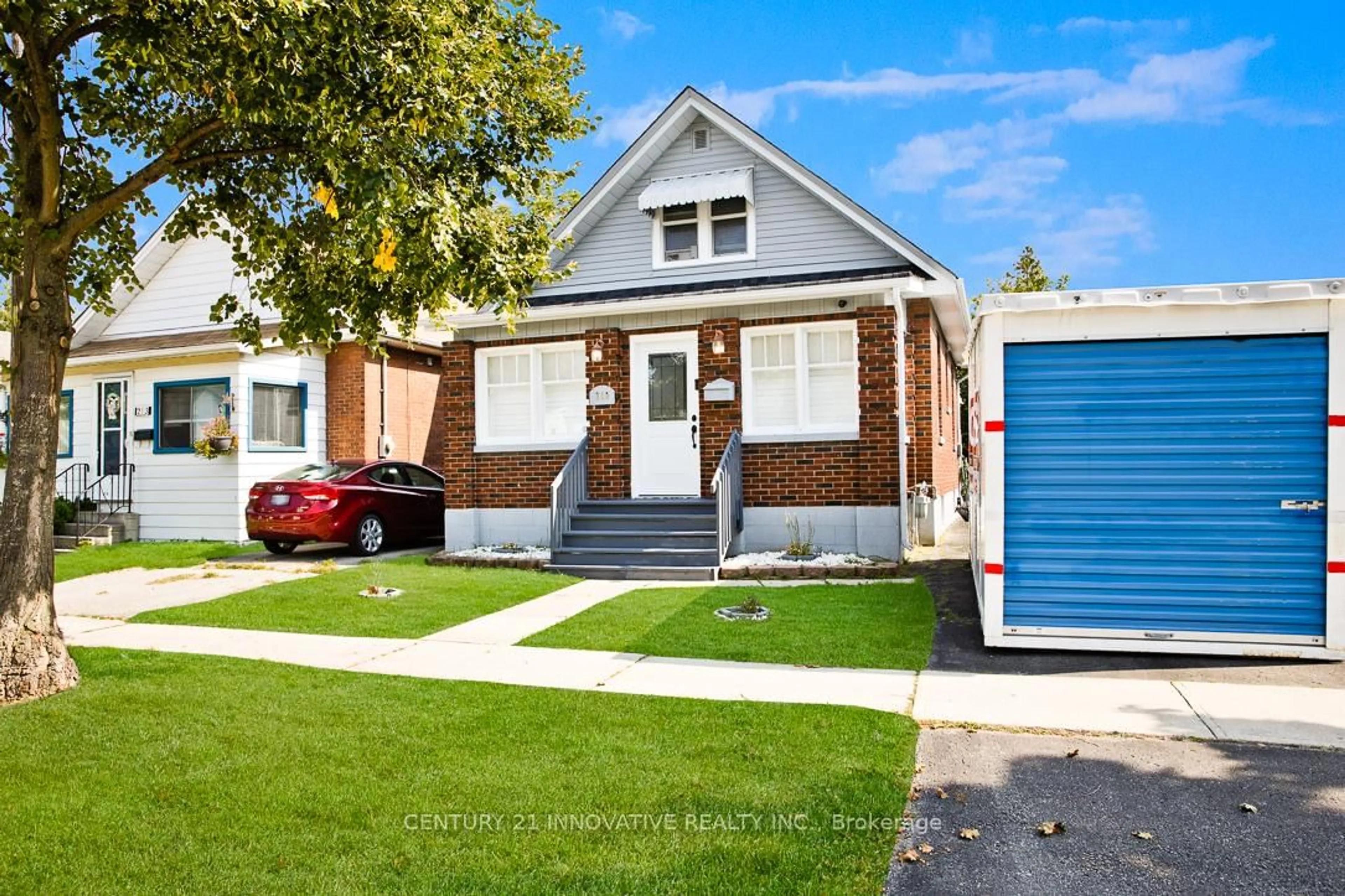 Home with vinyl exterior material, street for 219 Verdun Rd, Oshawa Ontario L1H 5T1