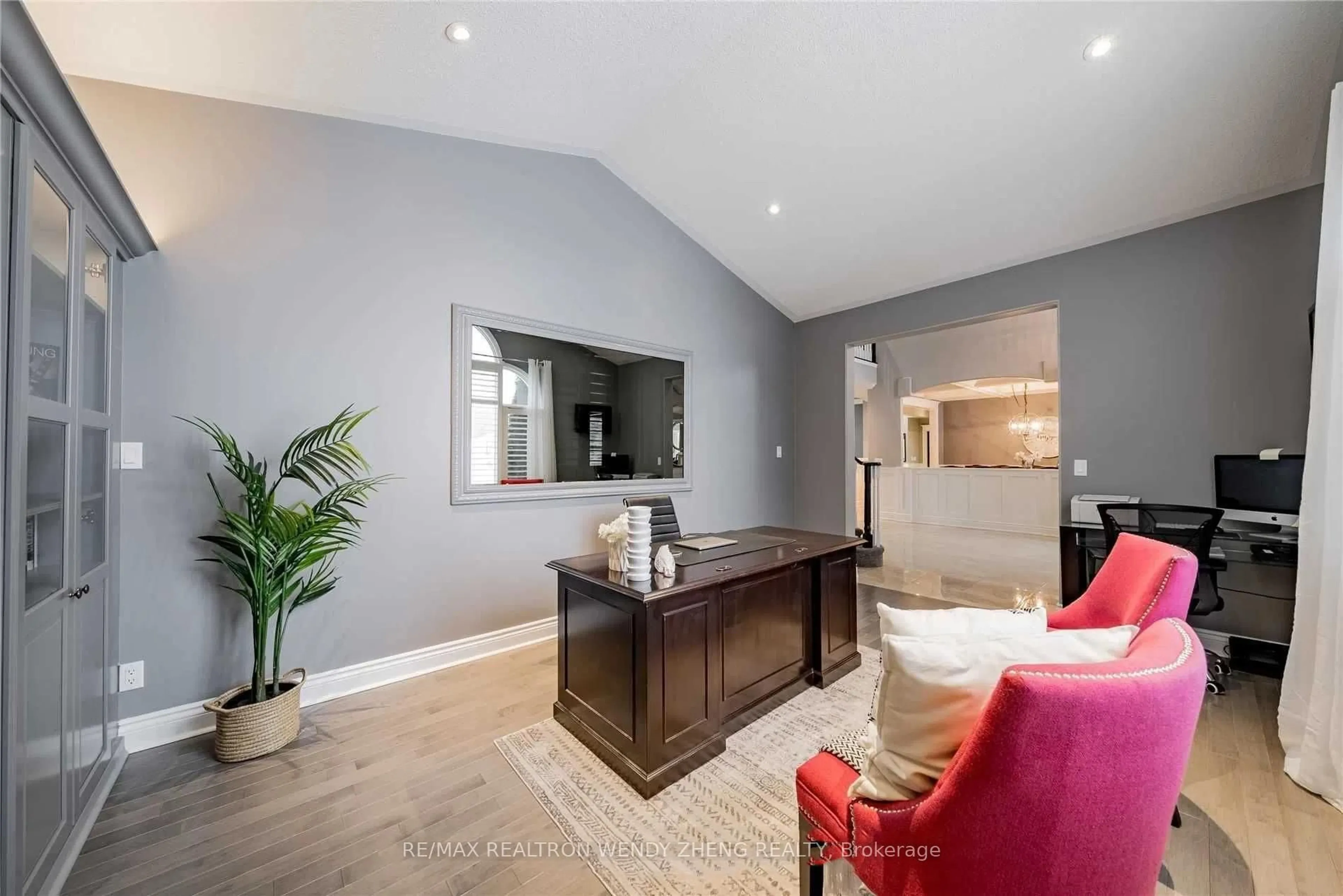 Unknown for 99 Hurd St, Oshawa Ontario L1H 7K4