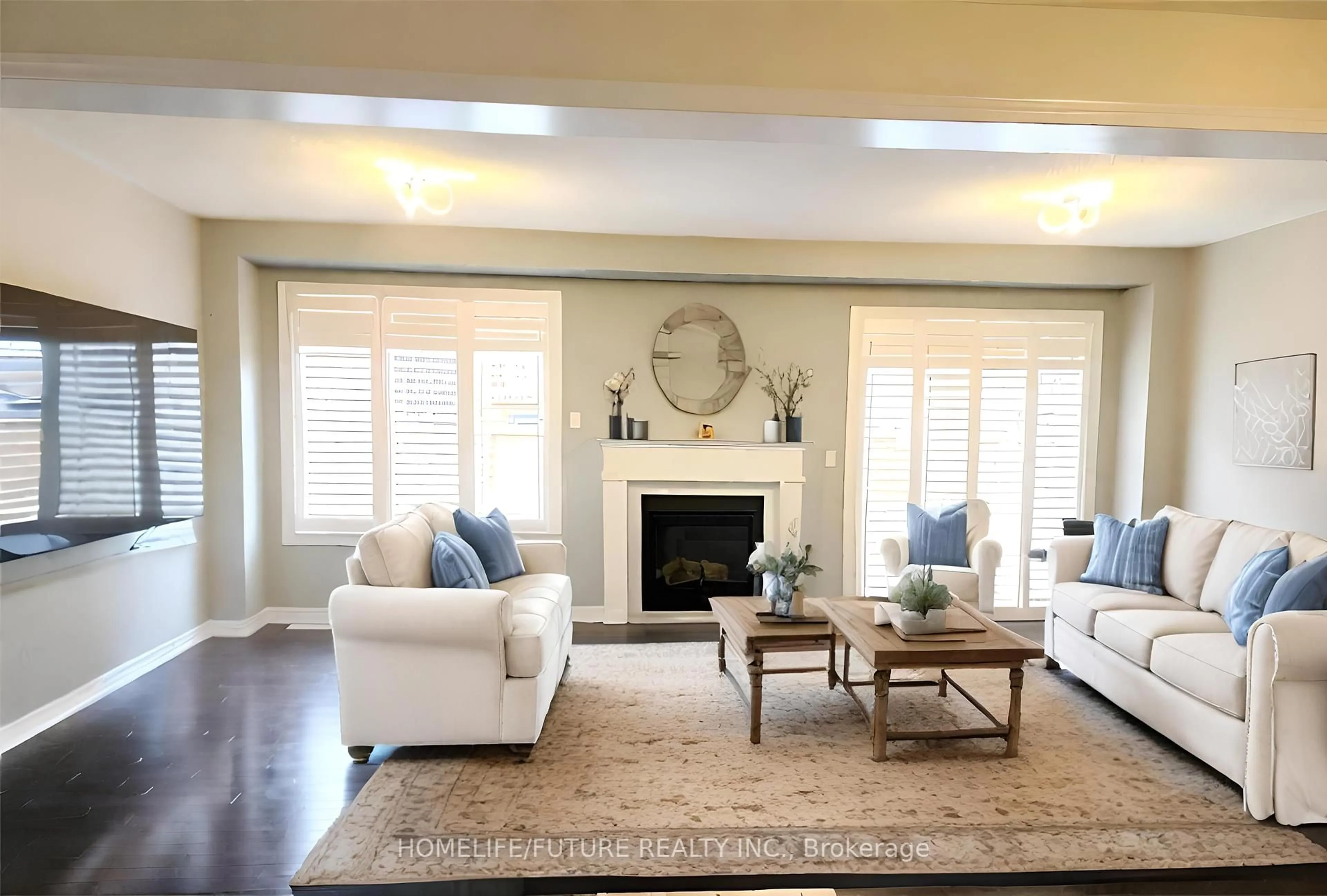 Living room with furniture, unknown for 2426 Hibiscus Dr, Pickering Ontario L1X 0G7
