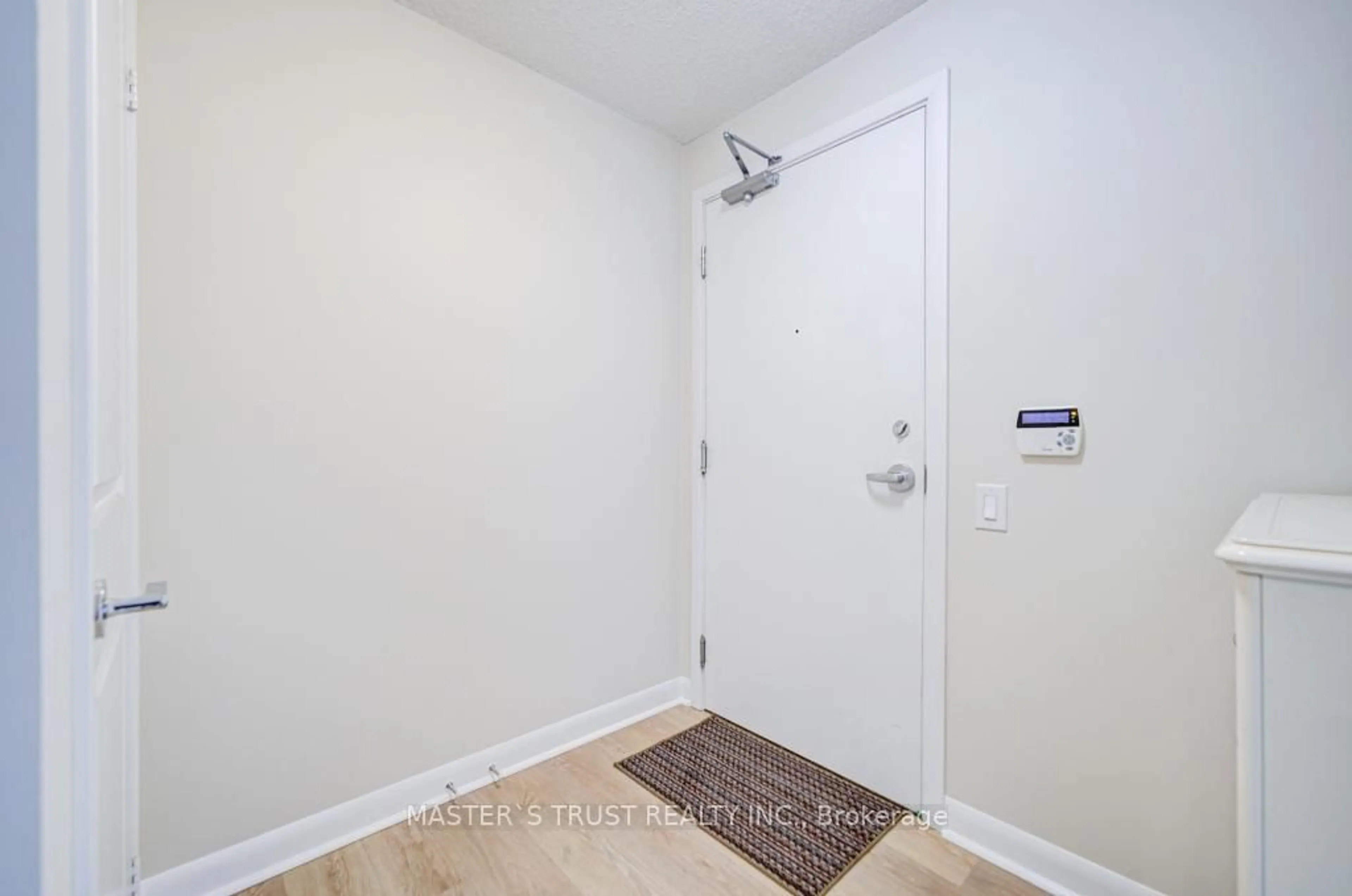 Indoor entryway for 190 Borough Dr #2708, Toronto Ontario M1P 0B6