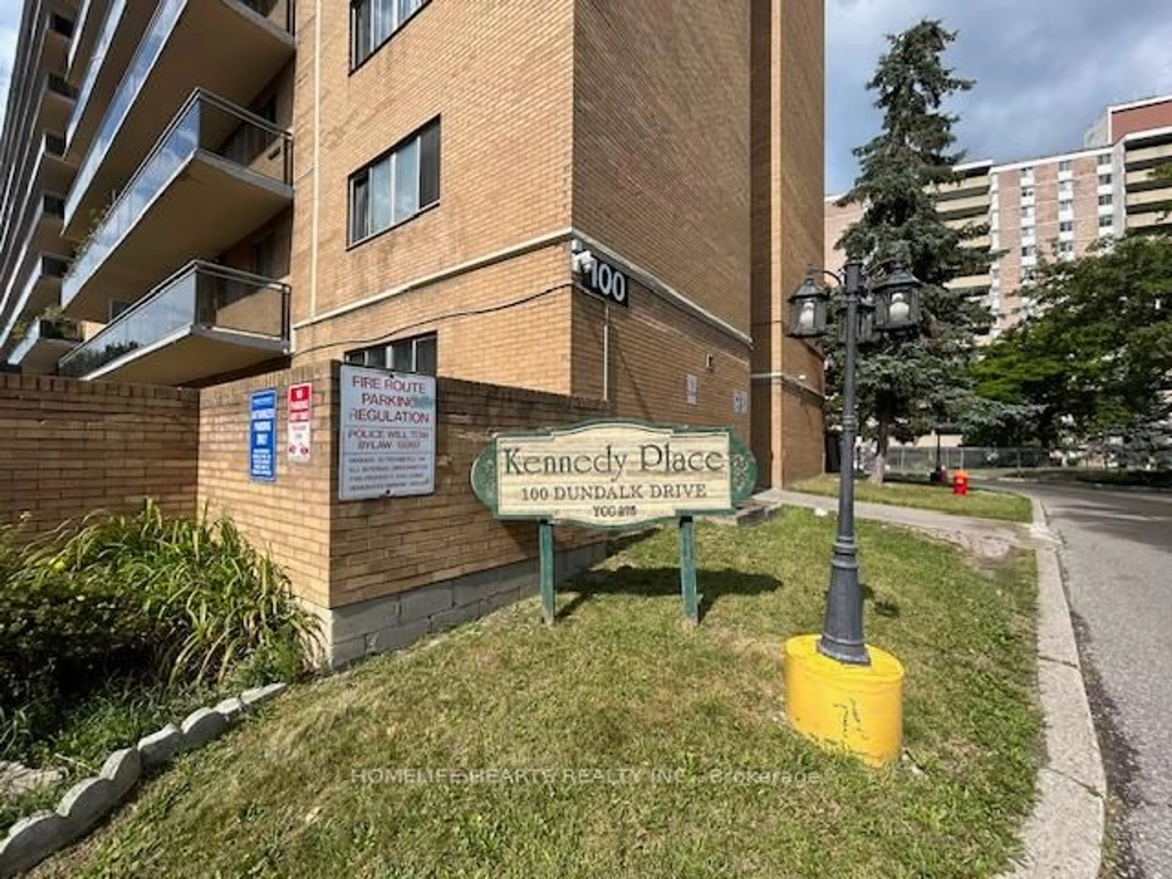 Unknown for 100 Dundalk Dr #708, Toronto Ontario M1P 4V2