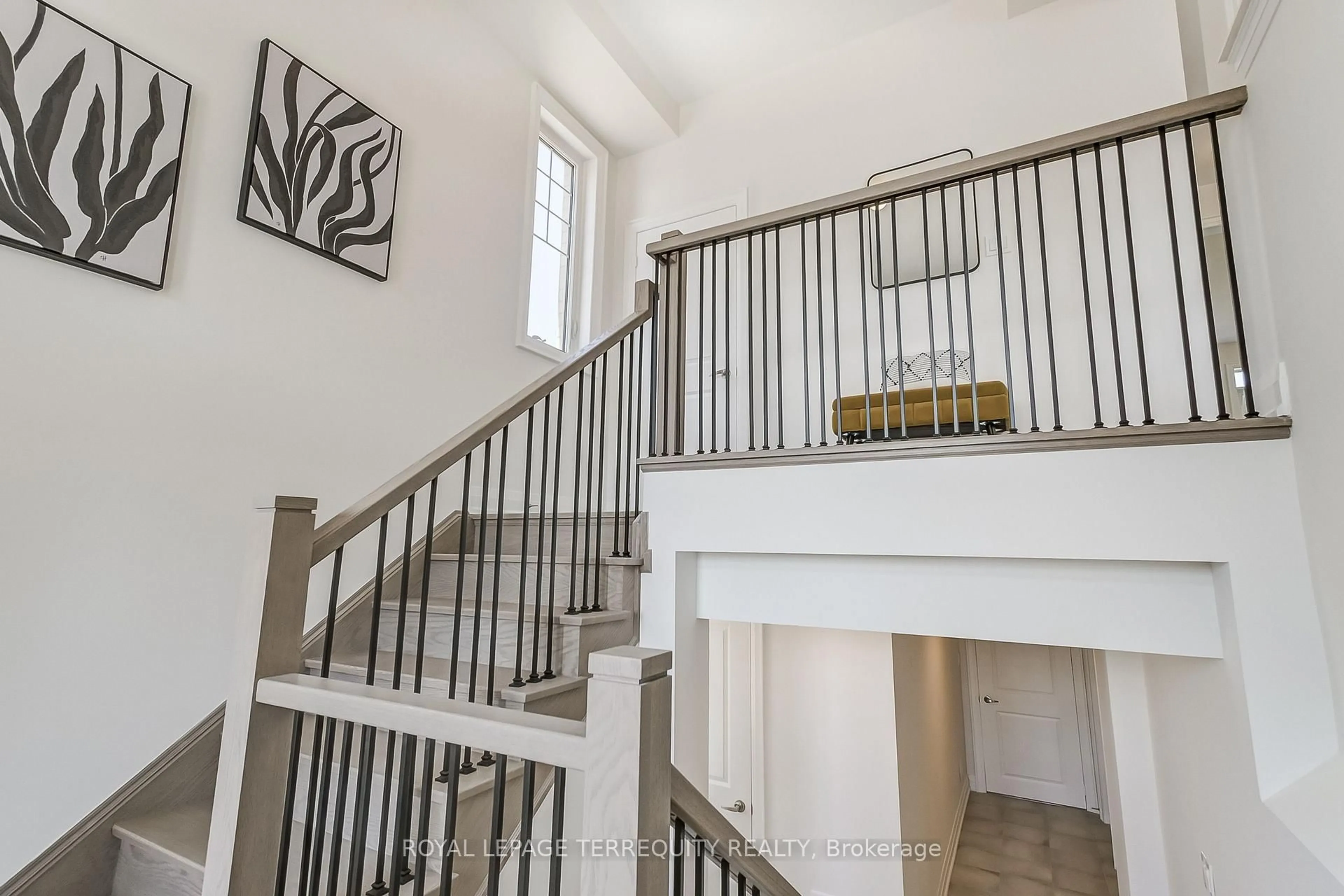Stairs for 1224 Talisman Manr, Pickering Ontario L1X 0R9