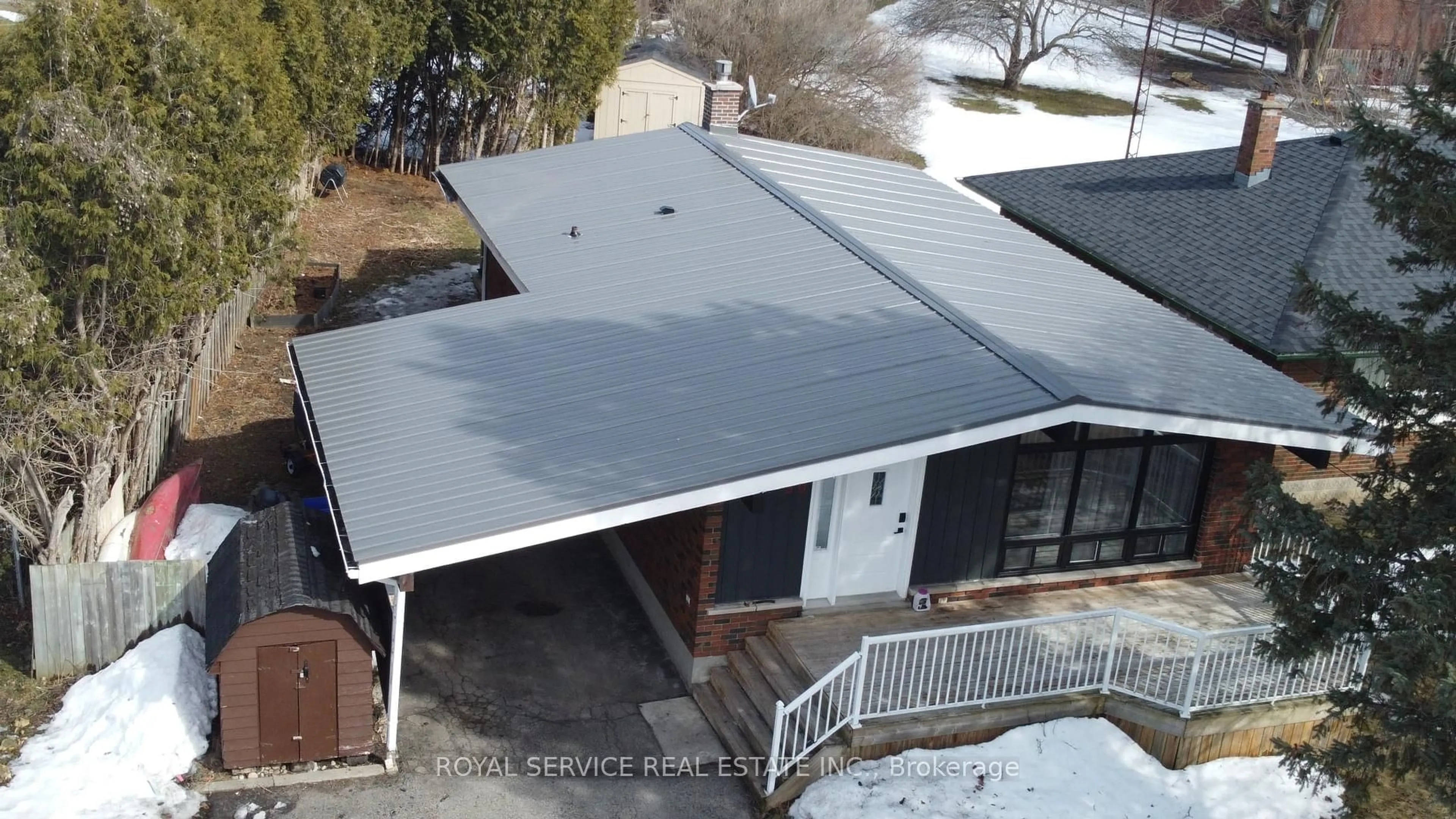 A pic from outside/outdoor area/front of a property/back of a property/a pic from drone, street for 59 Church St, Clarington Ontario L0B 1M0