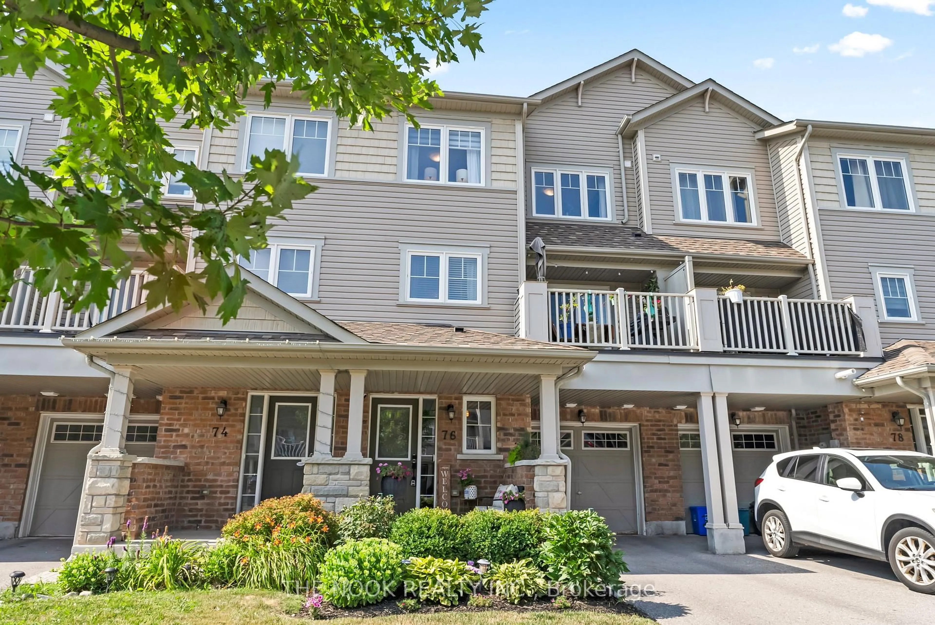 Unknown for 76 Tabaret Cres, Oshawa Ontario L1L 0G5