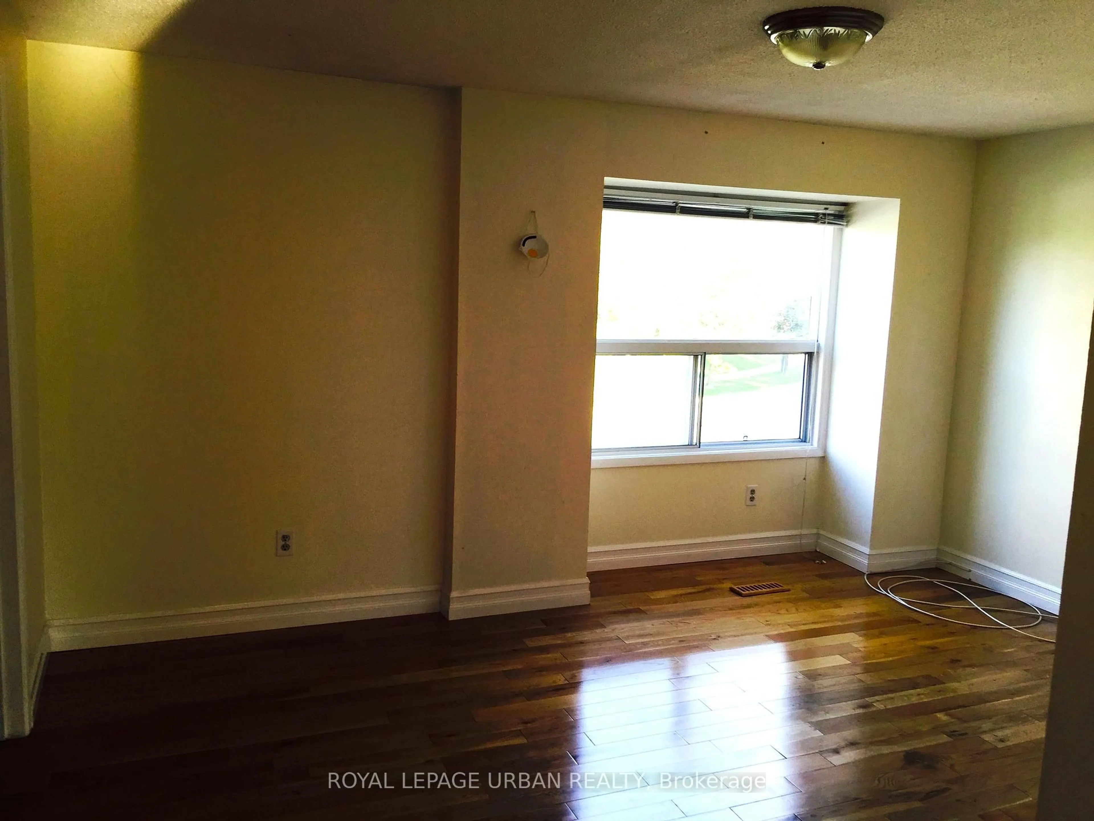 A pic of a room for 347 Braymore Blvd, Toronto Ontario M1B 2W6