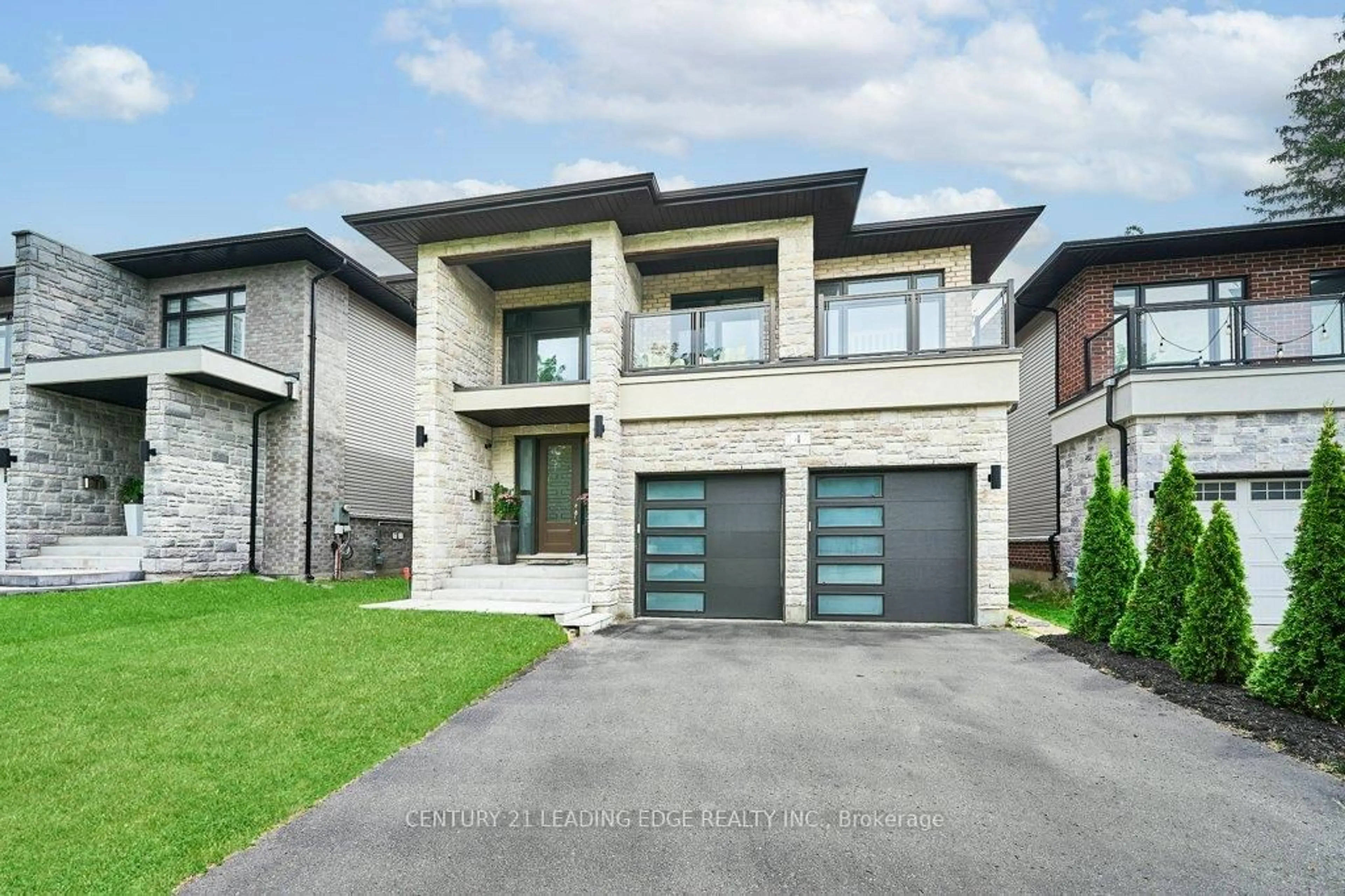 Home with brick exterior material, street for 4 Mann St, Clarington Ontario L1C 2H5