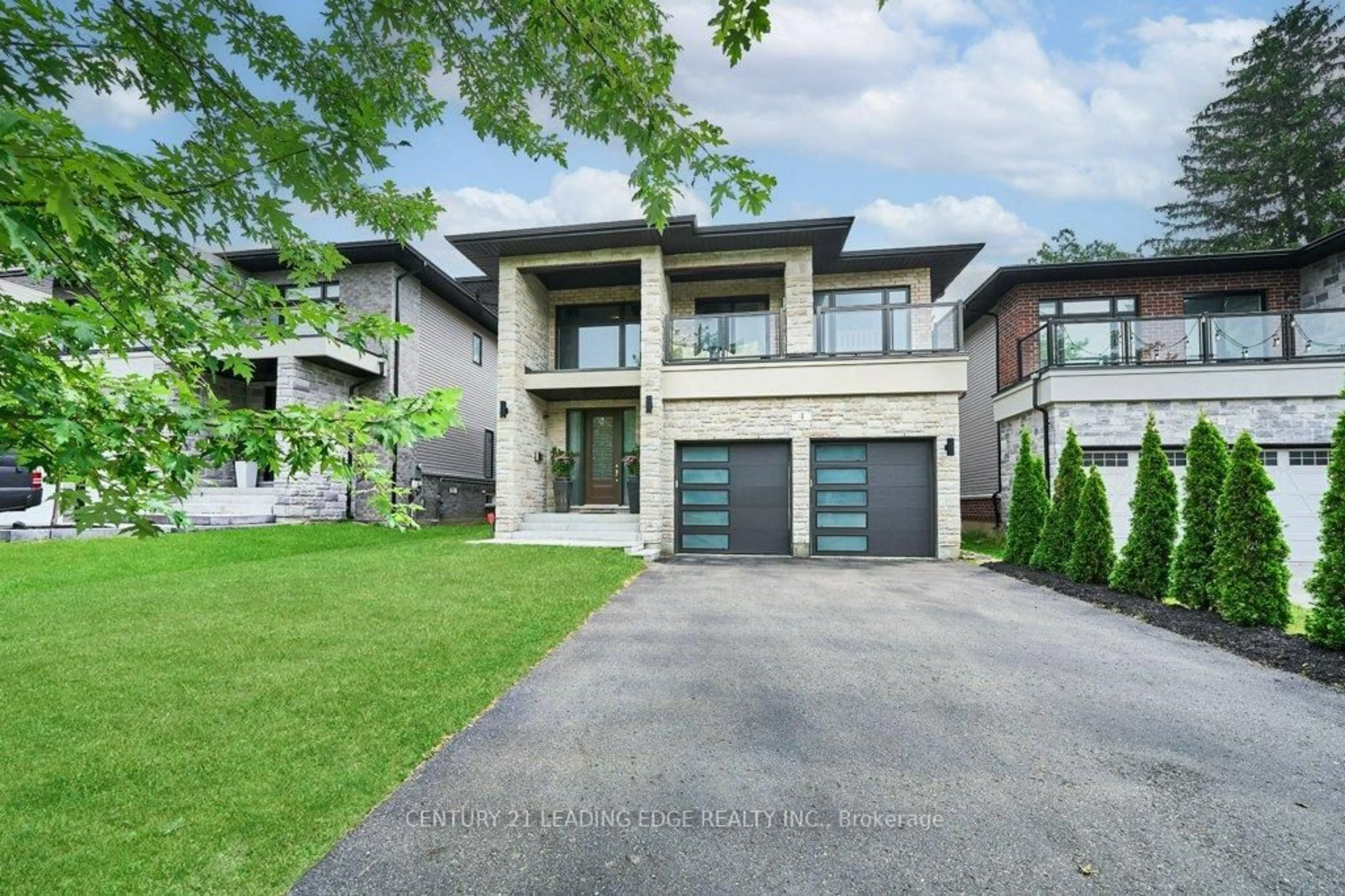 Home with brick exterior material, street for 4 Mann St, Clarington Ontario L1C 2H5