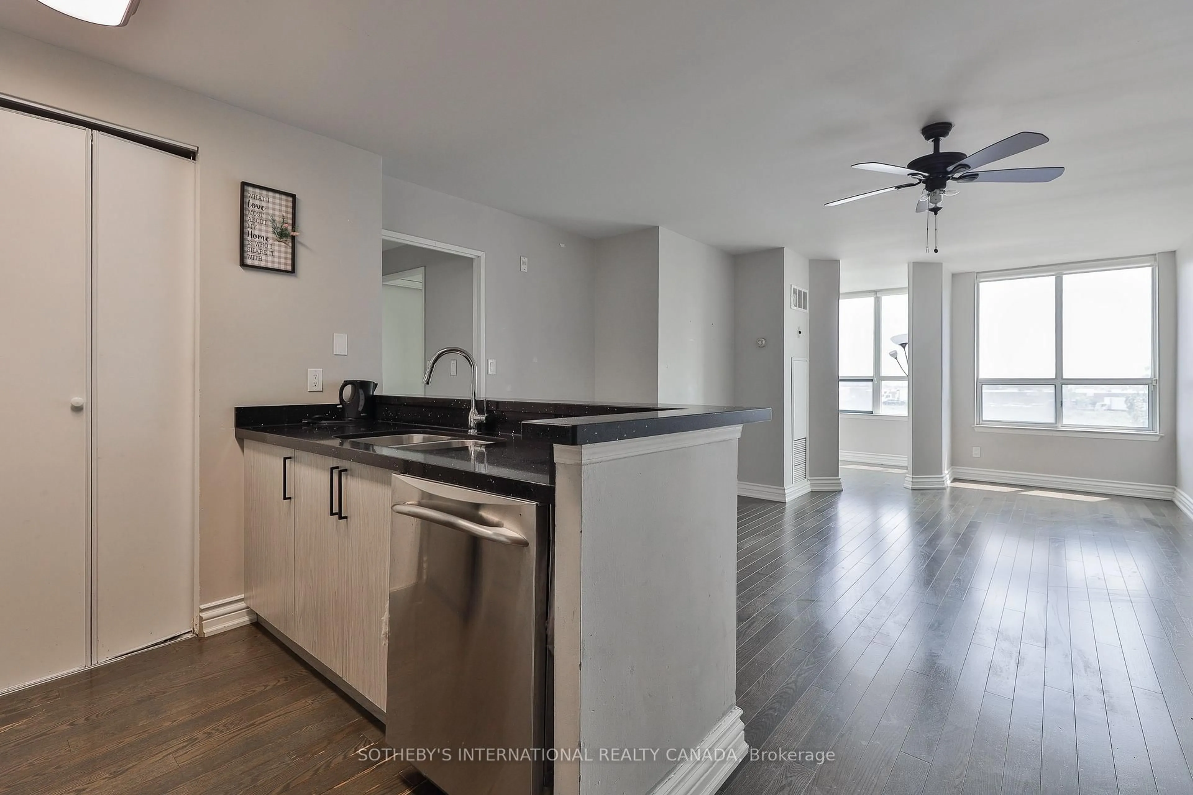 Open concept kitchen, unknown for 1625 Pickering Pkwy #501, Pickering Ontario L1V 6Z6