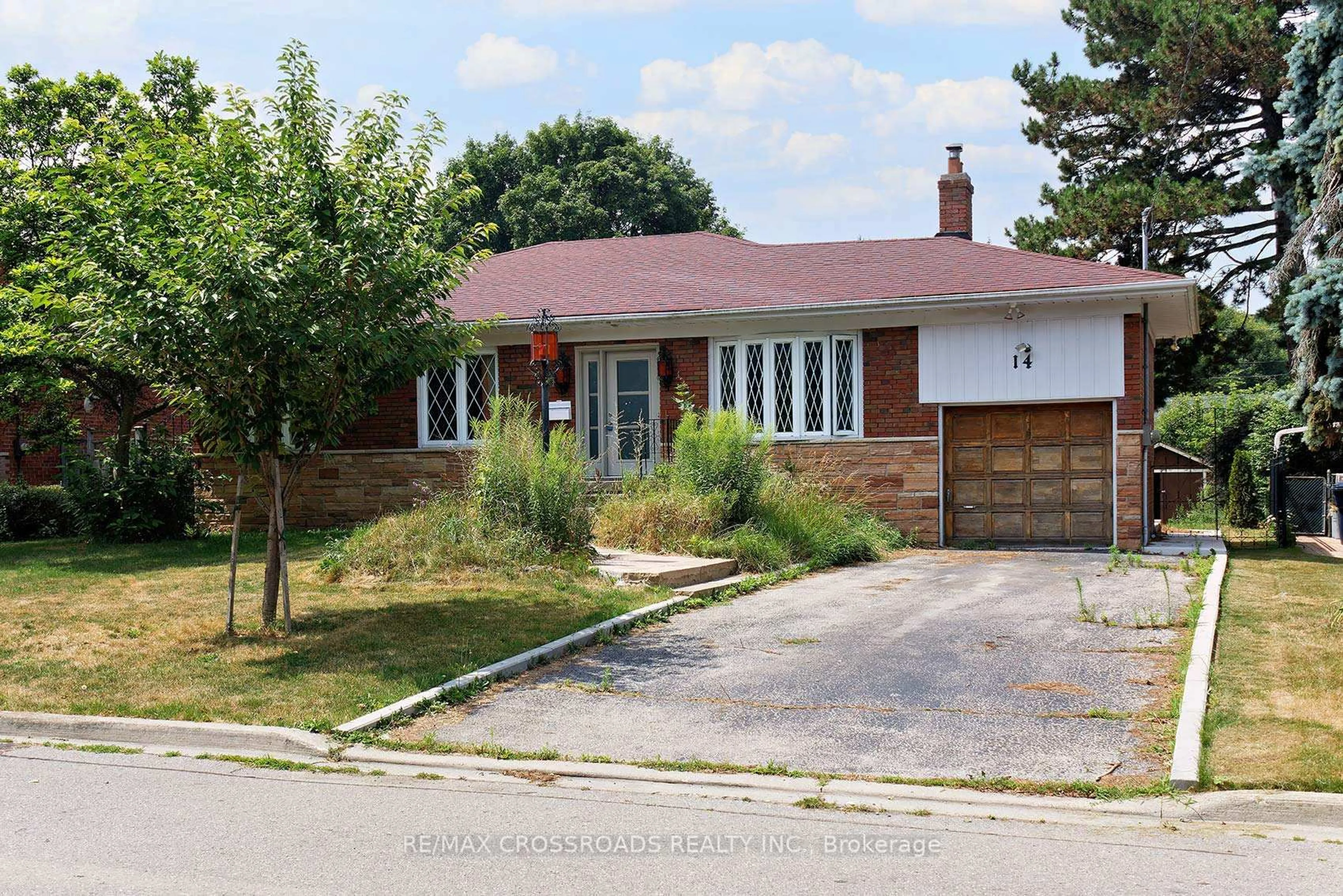 Home with brick exterior material, street for 14 Shirley Cres, Toronto Ontario M1M 1L1