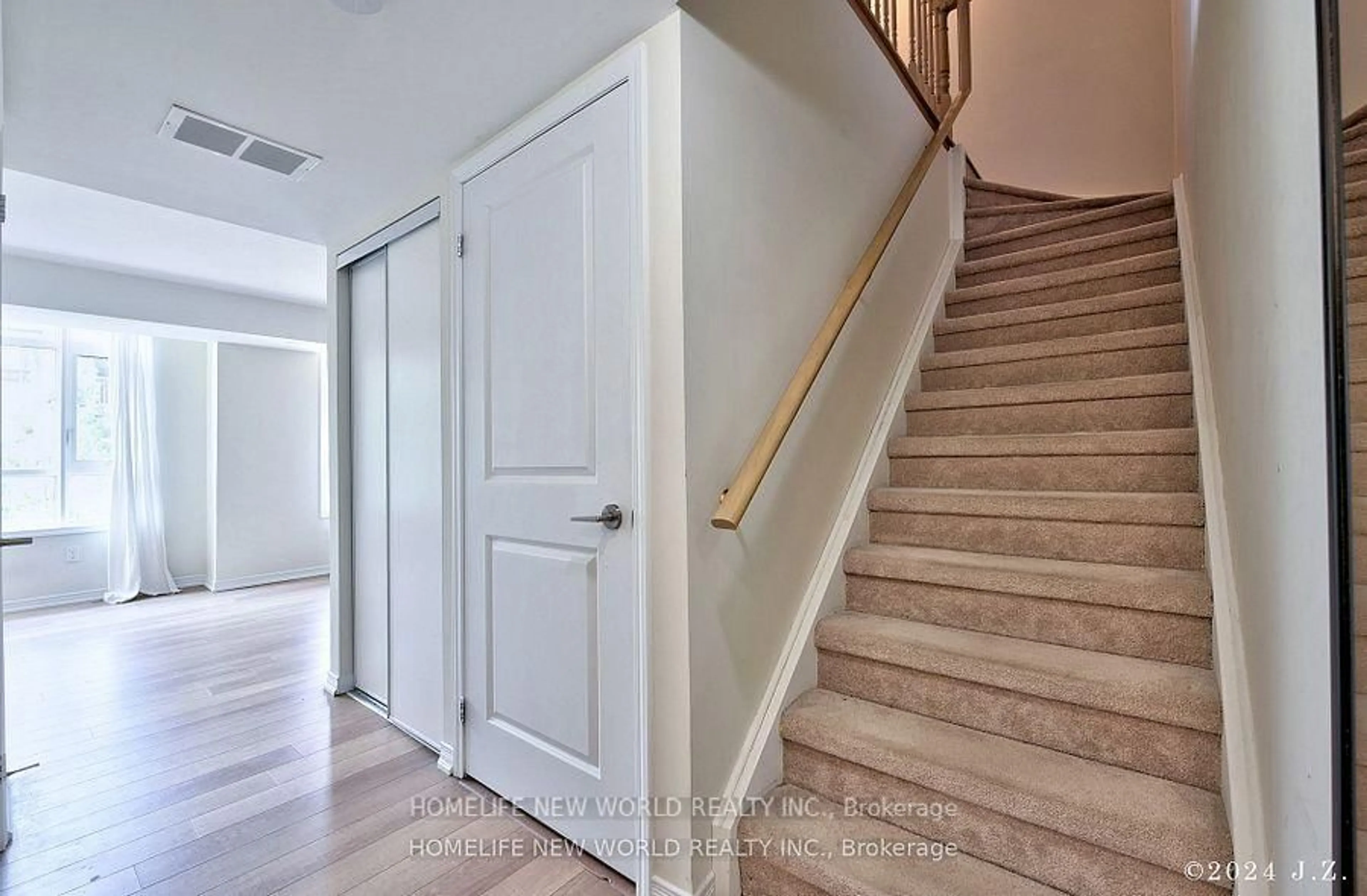 Unknown for 90 Orchid Place Dr #307, Toronto Ontario M1B 0C4