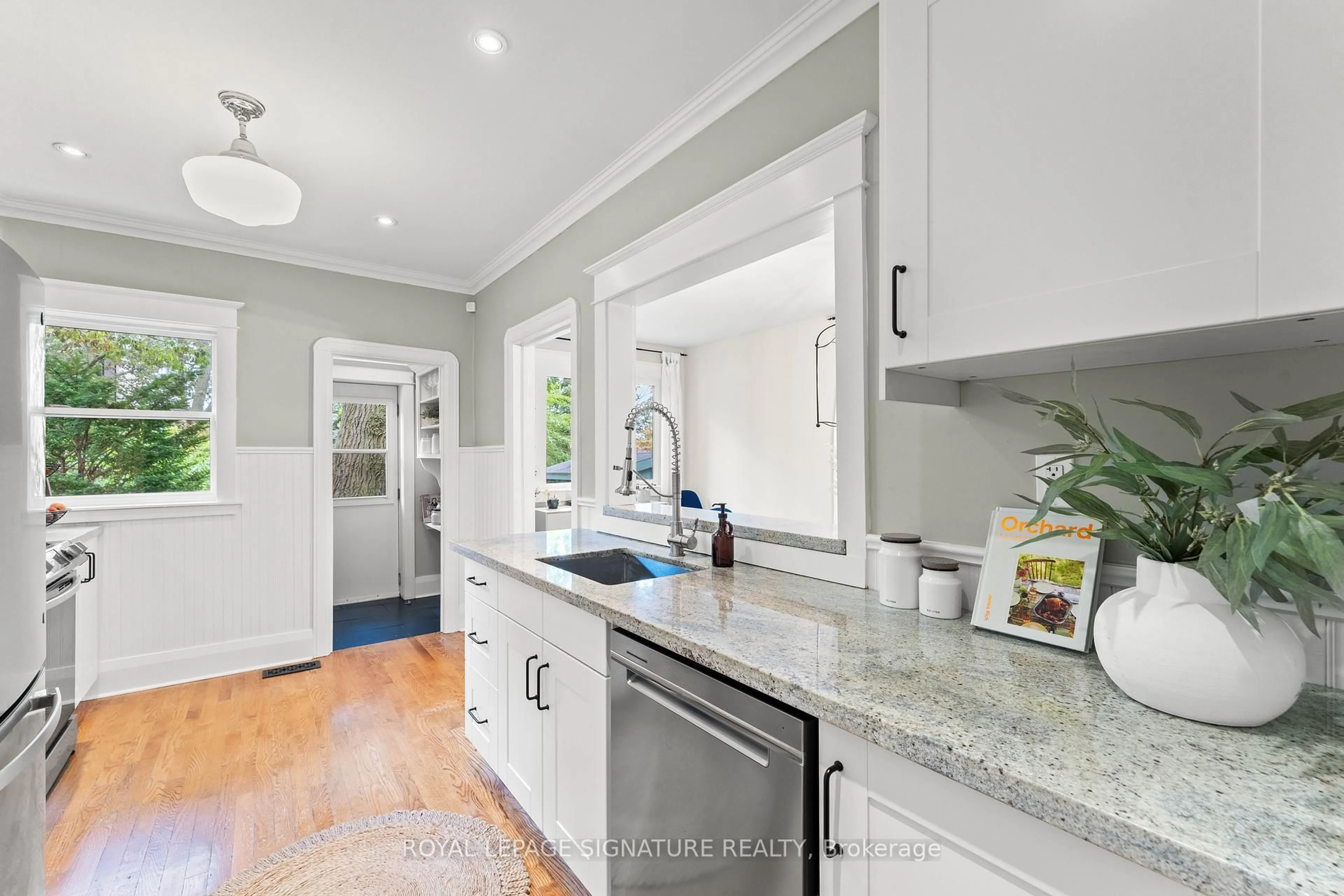 Open concept kitchen, ceramic/tile floor for 359 Wolverleigh Blvd, Toronto Ontario M4C 1S7
