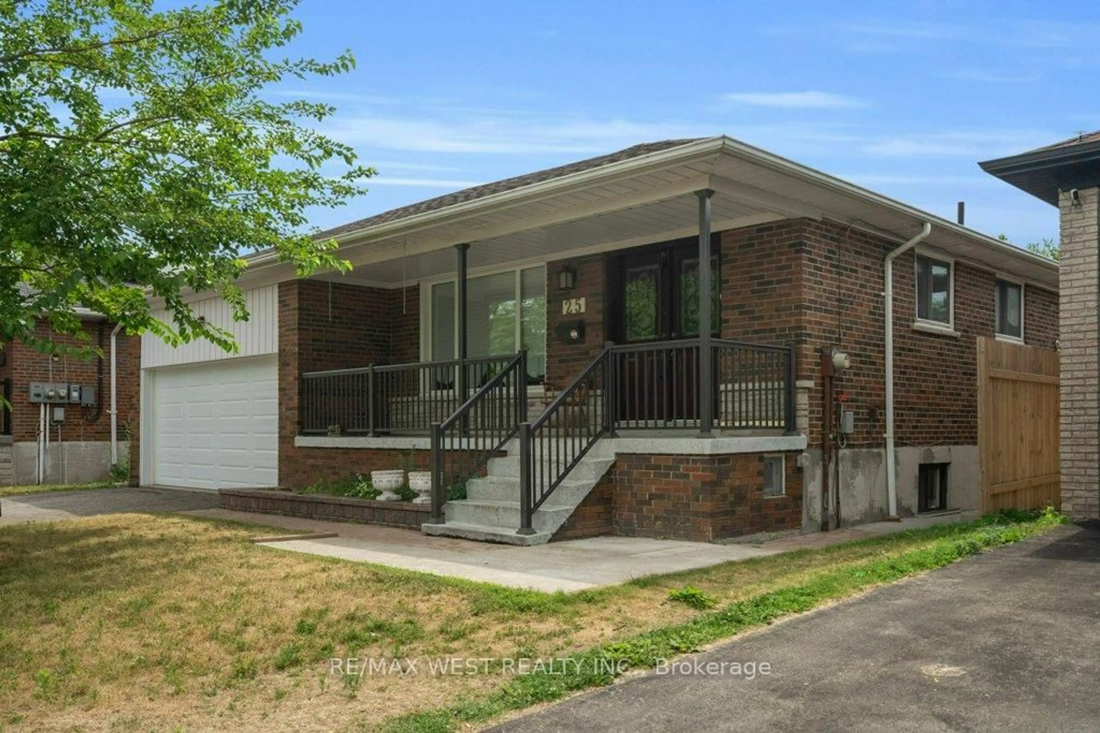 Home with brick exterior material, street for 25 Briarbluff Ave, Toronto Ontario M1E 3H2