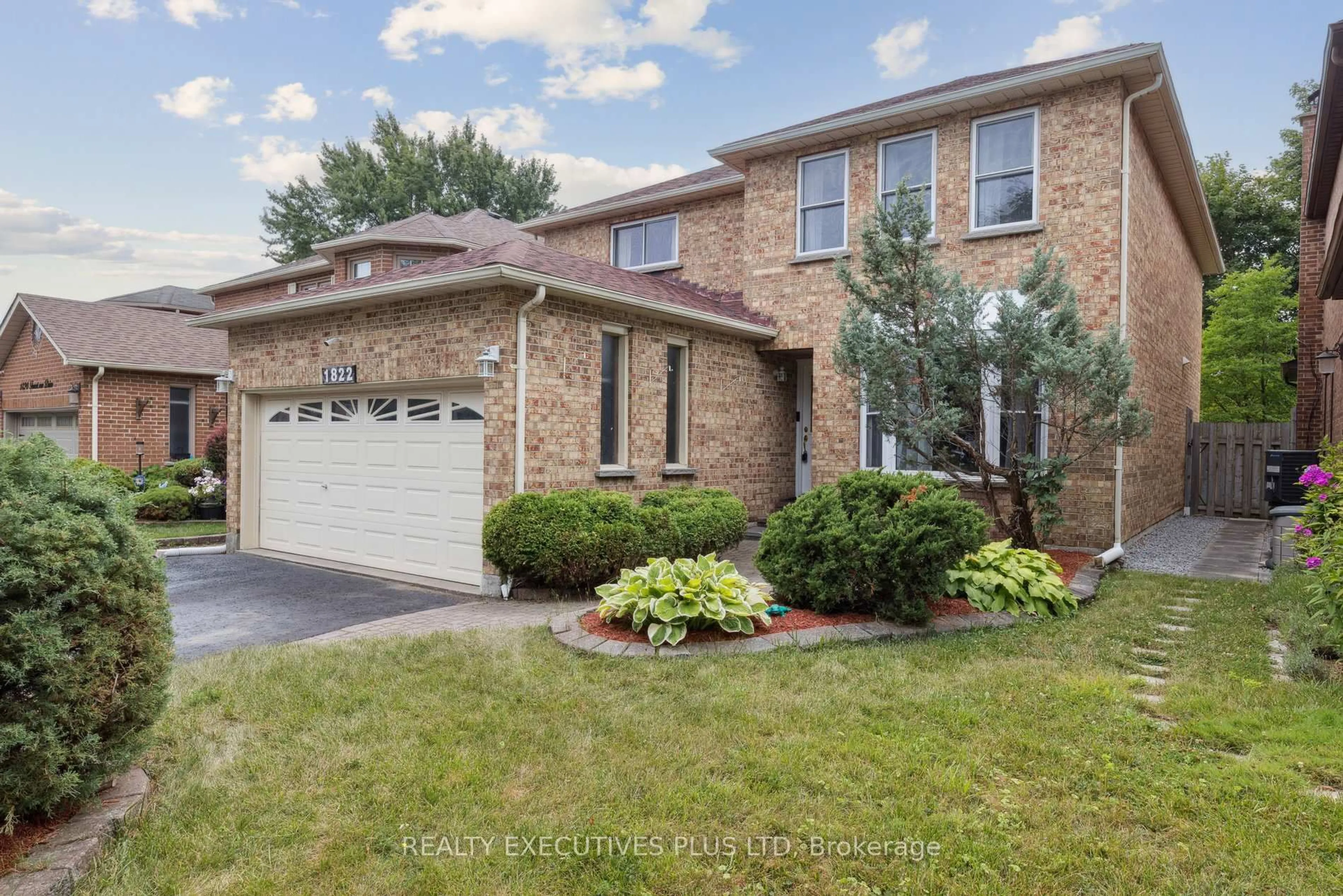 Home with brick exterior material, street for 1822 Forestview Dr, Pickering Ontario L1V 5T6